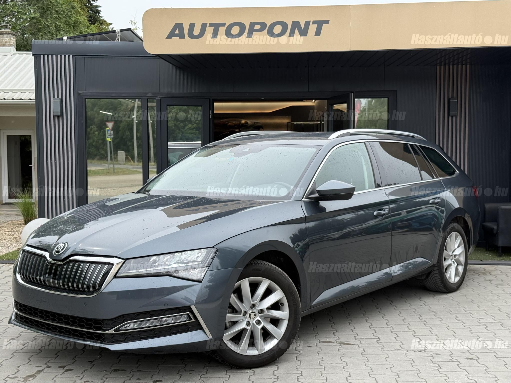 SKODA SUPERB 2021/12 - 1