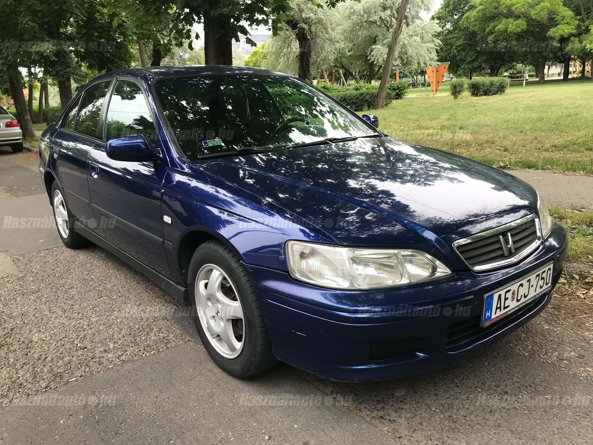 HONDA ACCORD 2000 - 1