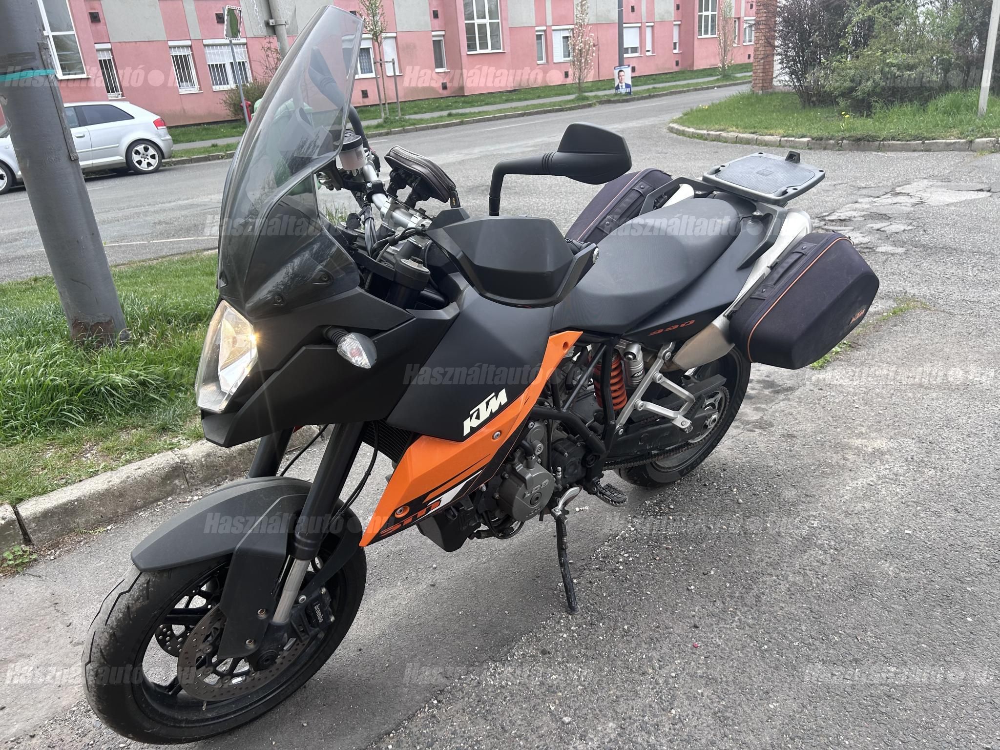 KTM 990 SUPERMOTO 2010/4 - 1