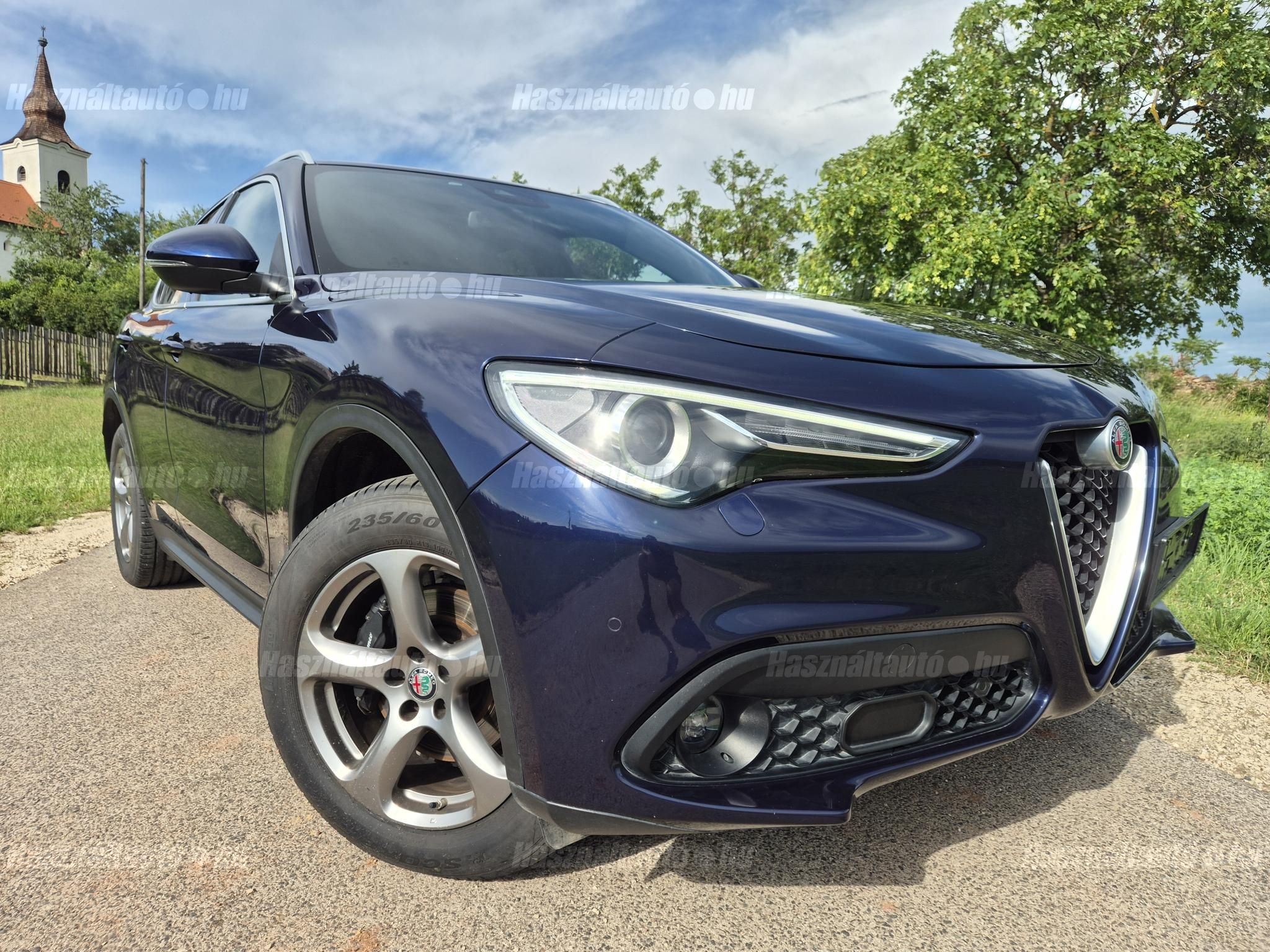 ALFA ROMEO STELVIO 2018/7 - 1