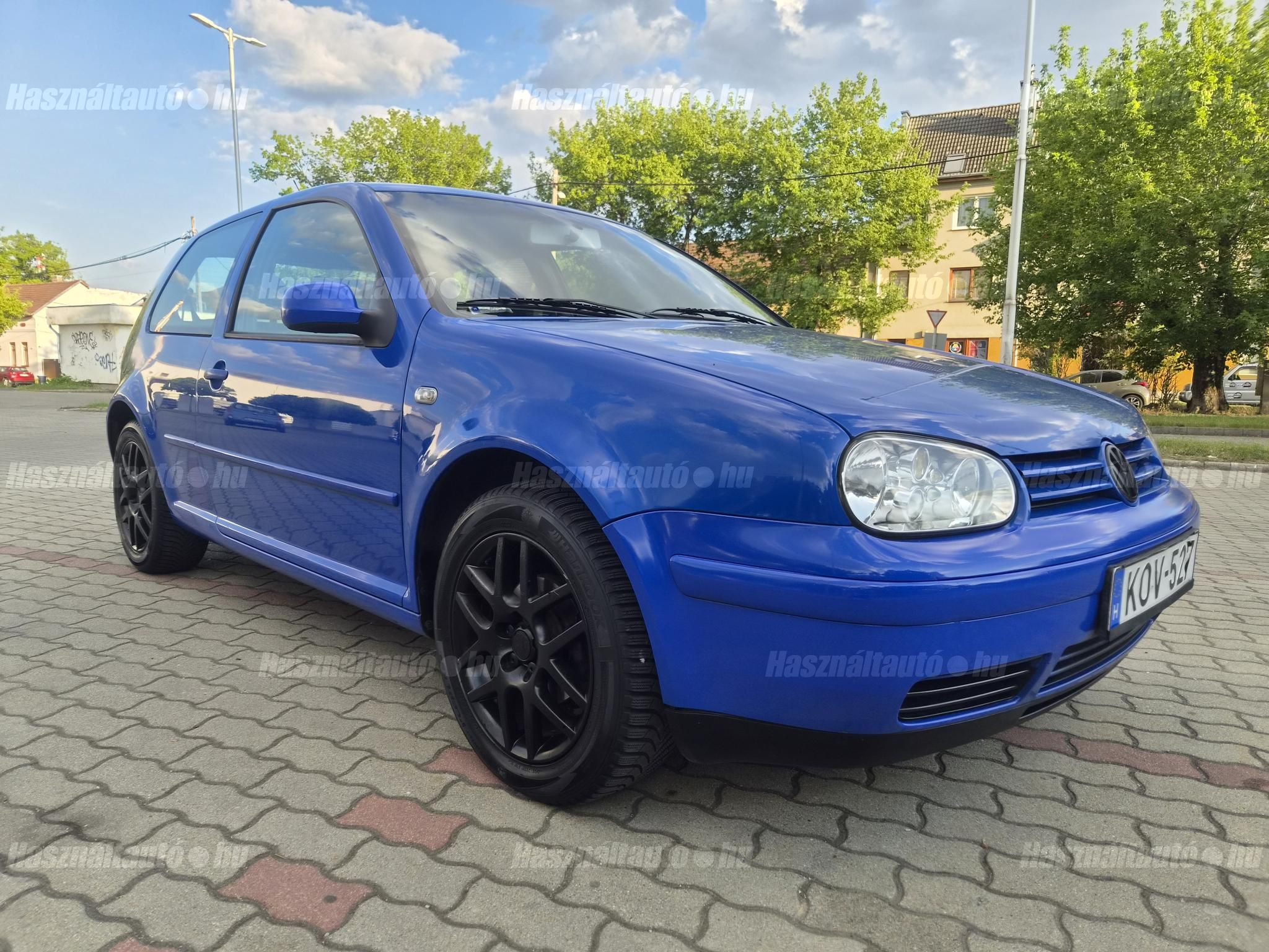 VOLKSWAGEN GOLF IV 2001 - 1