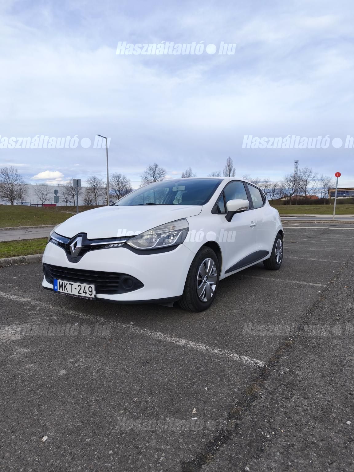 RENAULT CLIO 2013/7 - 1