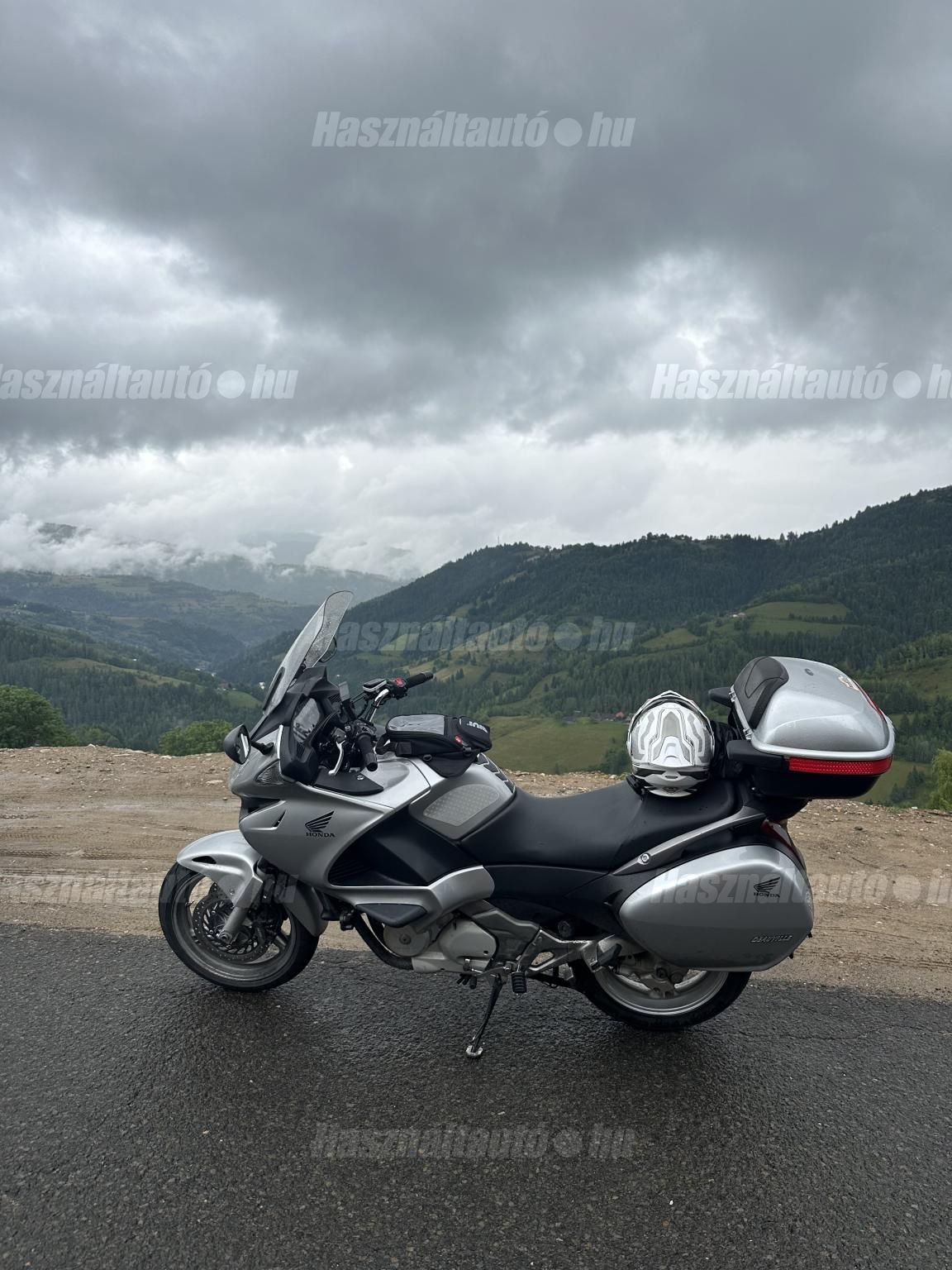 HONDA NT 700 V DEAUVILLE 2009/6 - 1