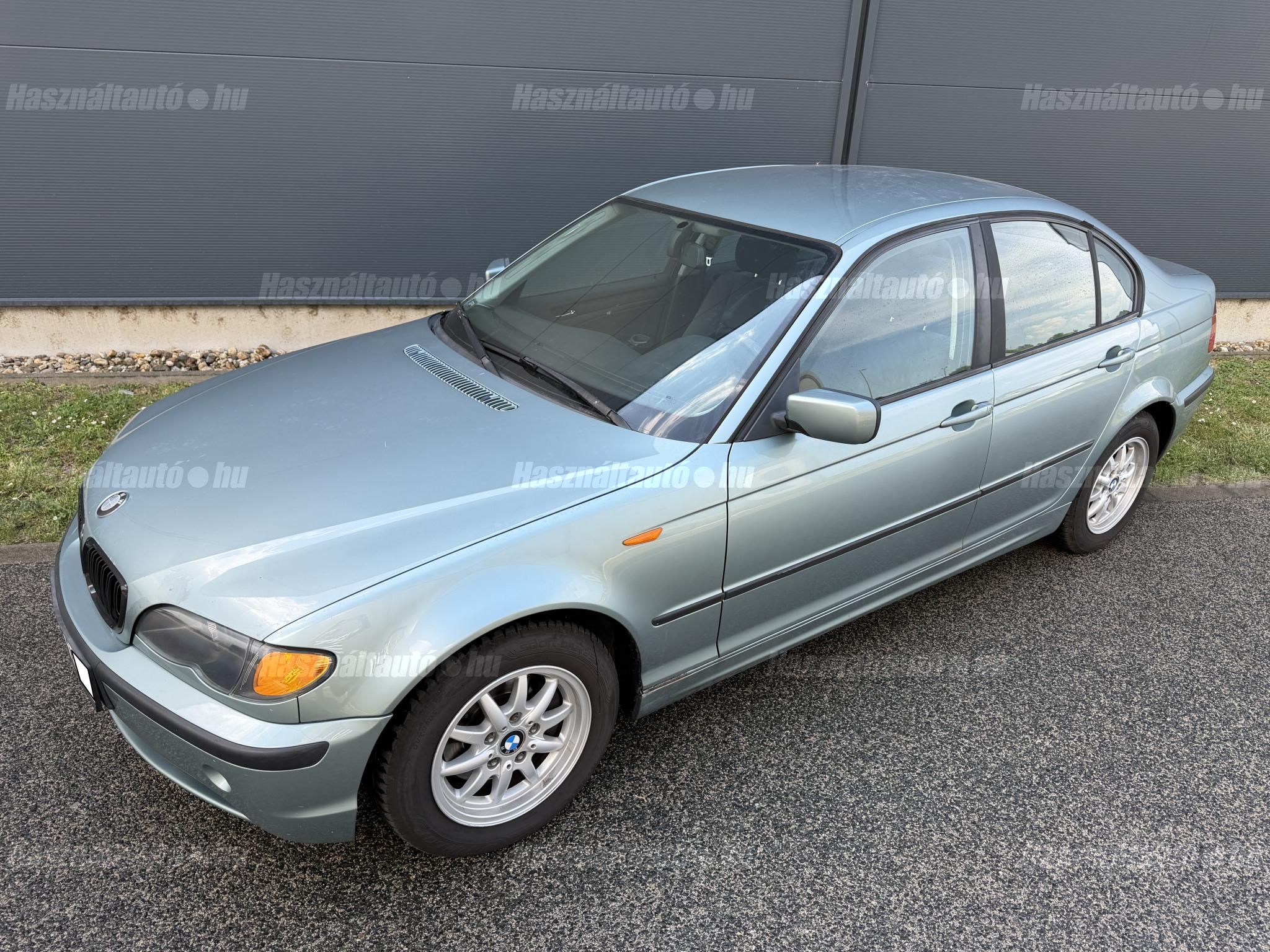 BMW 316 2002/9 - 1