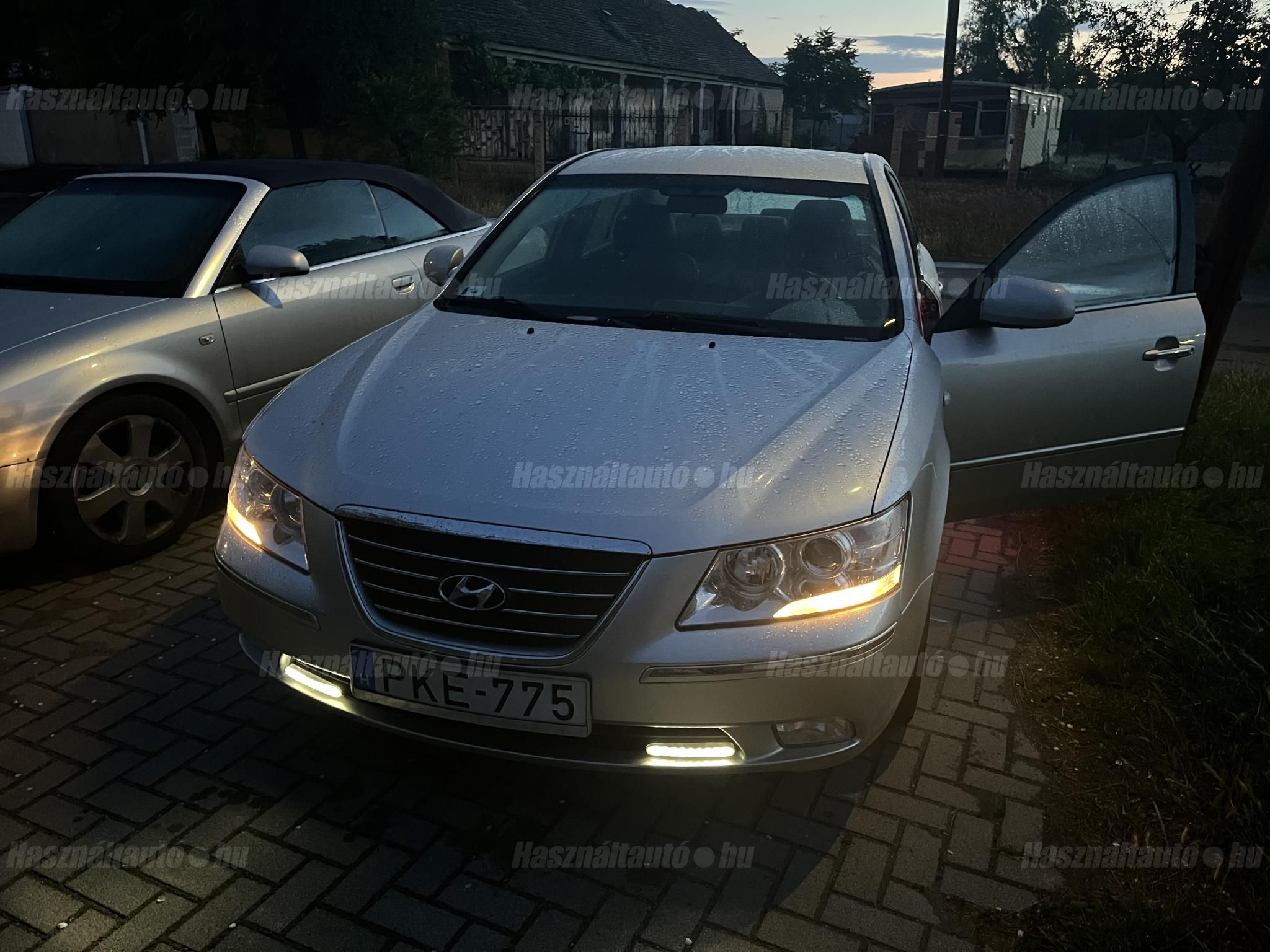HYUNDAI SONATA 2009/2 - 1
