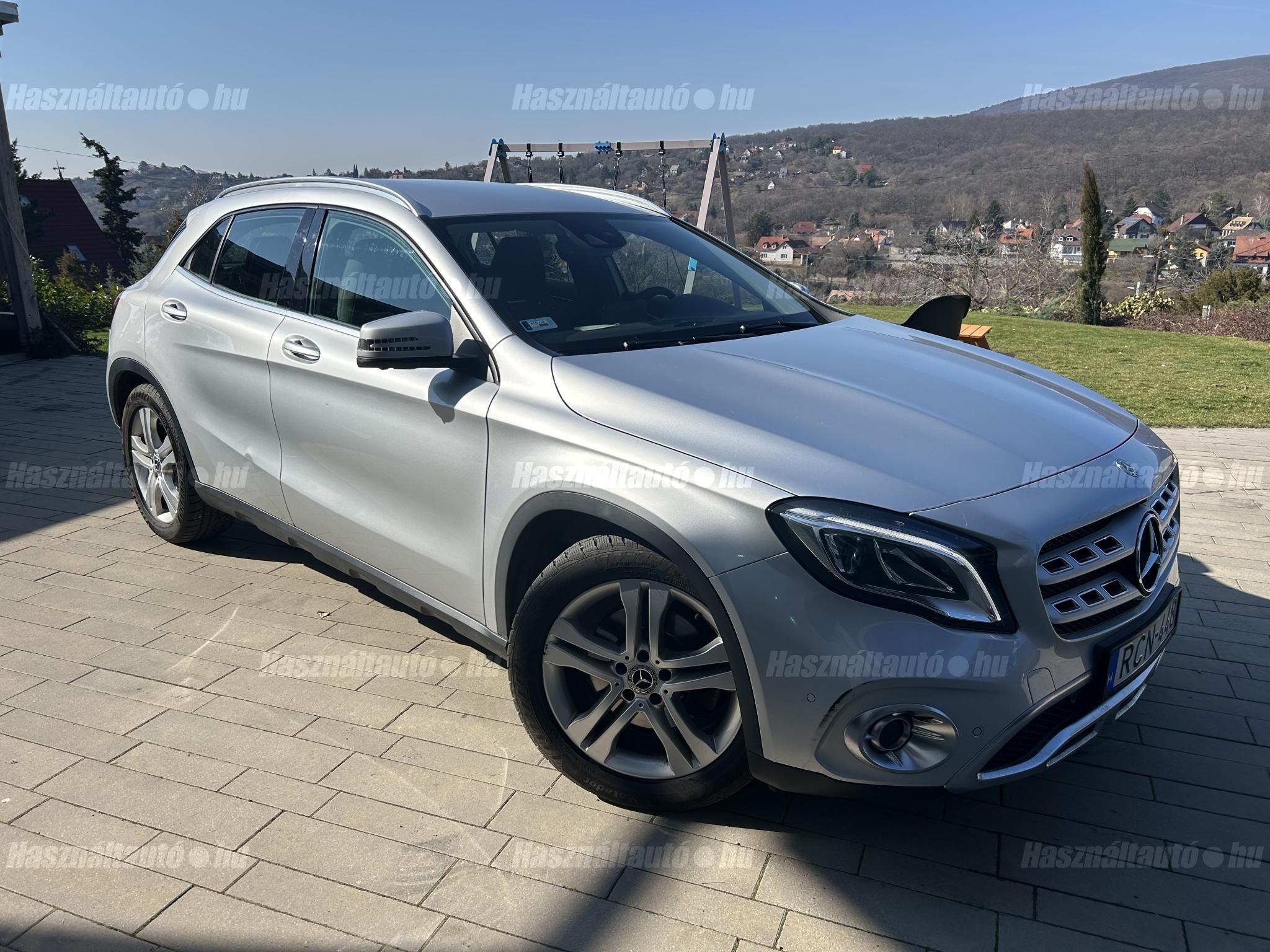 MERCEDES-BENZ GLA 250 2018/5 - 1