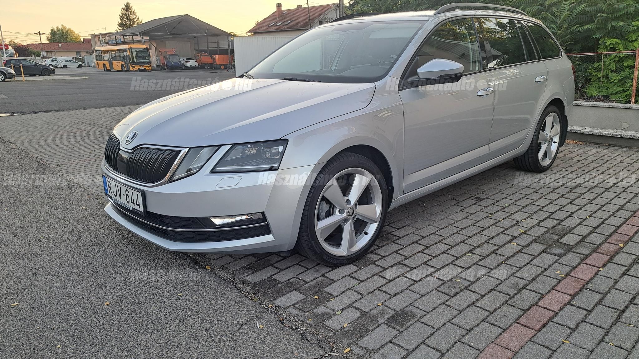 SKODA OCTAVIA 2019/8 - 1
