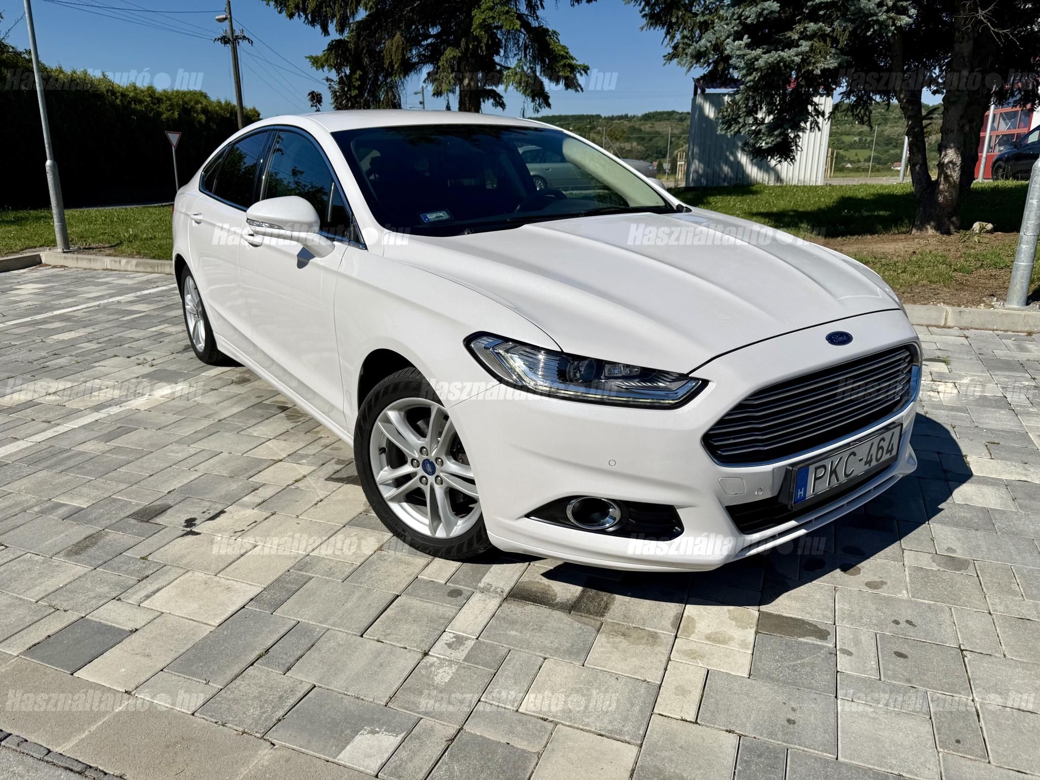 FORD MONDEO 2017/10 - 1