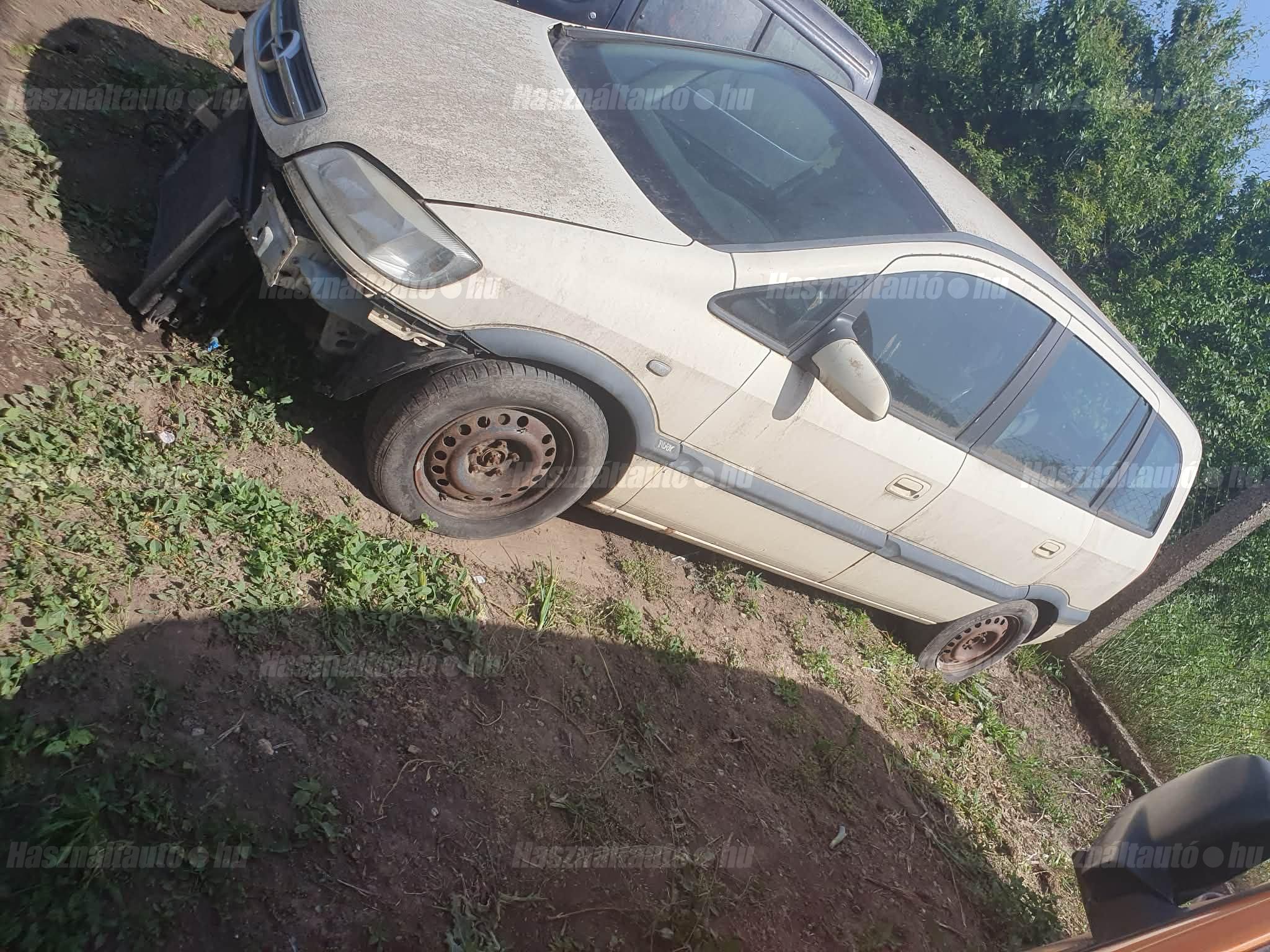 OPEL ZAFIRA 2003/4 - 1
