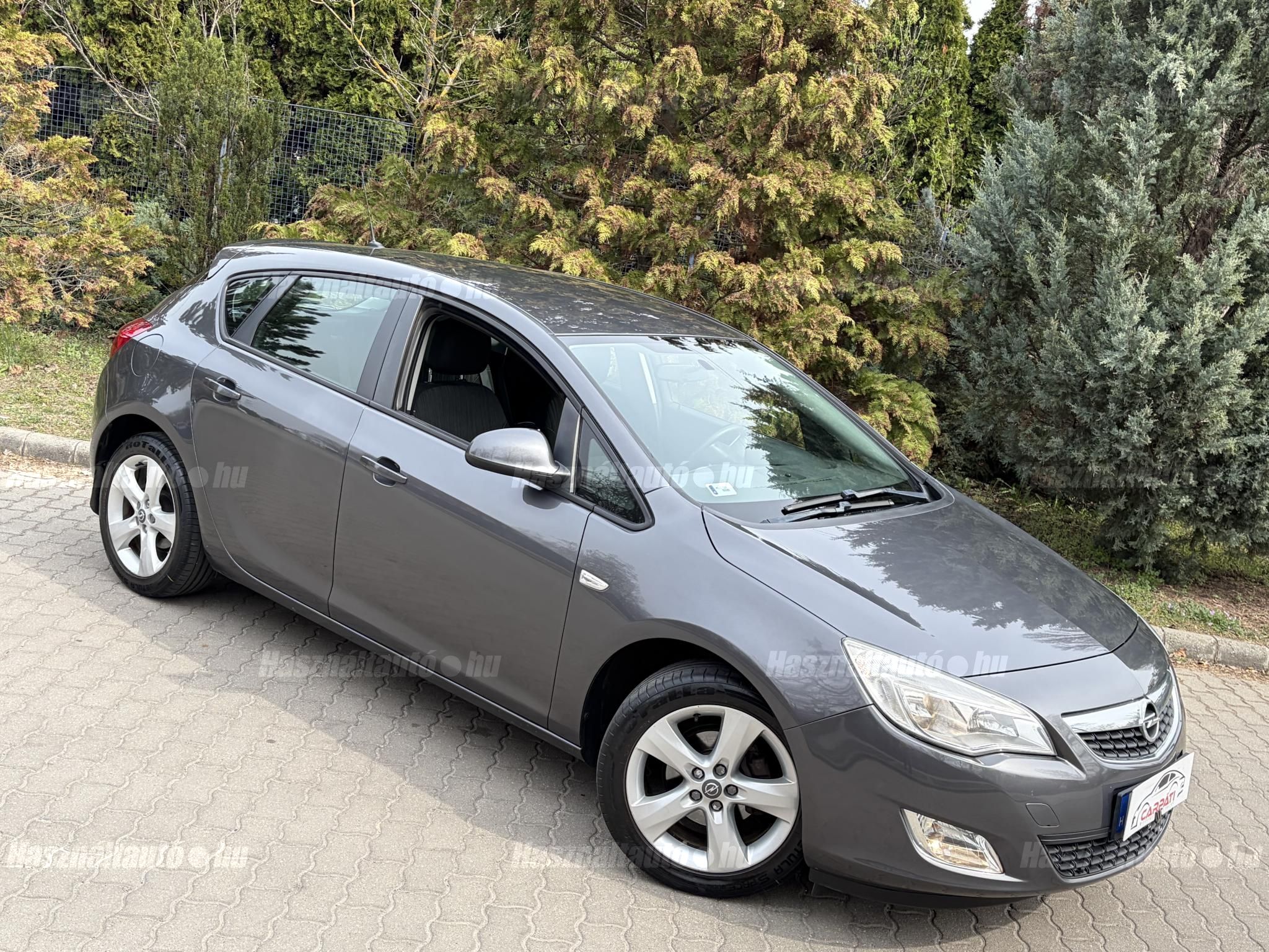 OPEL ASTRA J 2012/6 - 1