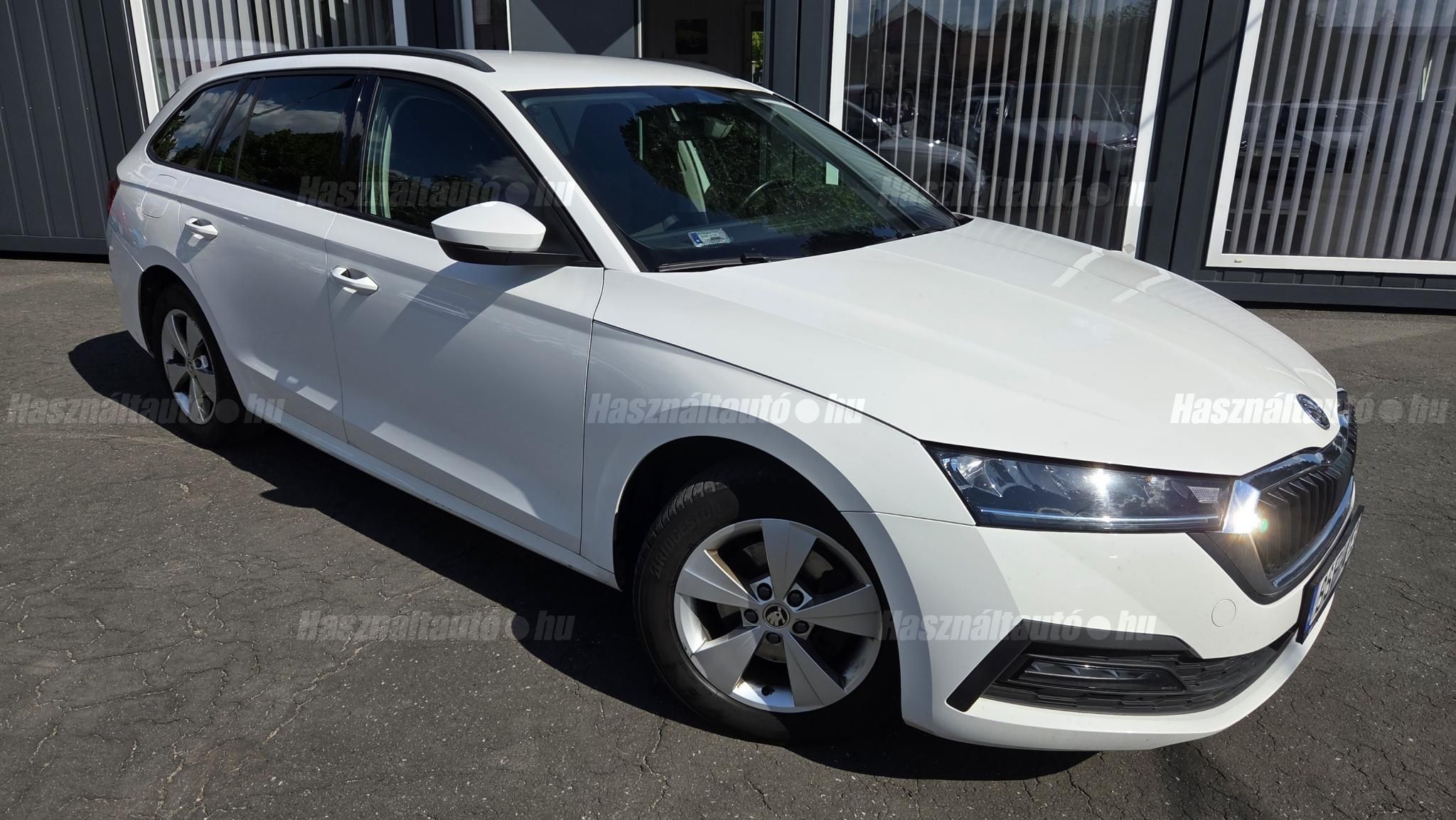 SKODA OCTAVIA 2021/5 - 1