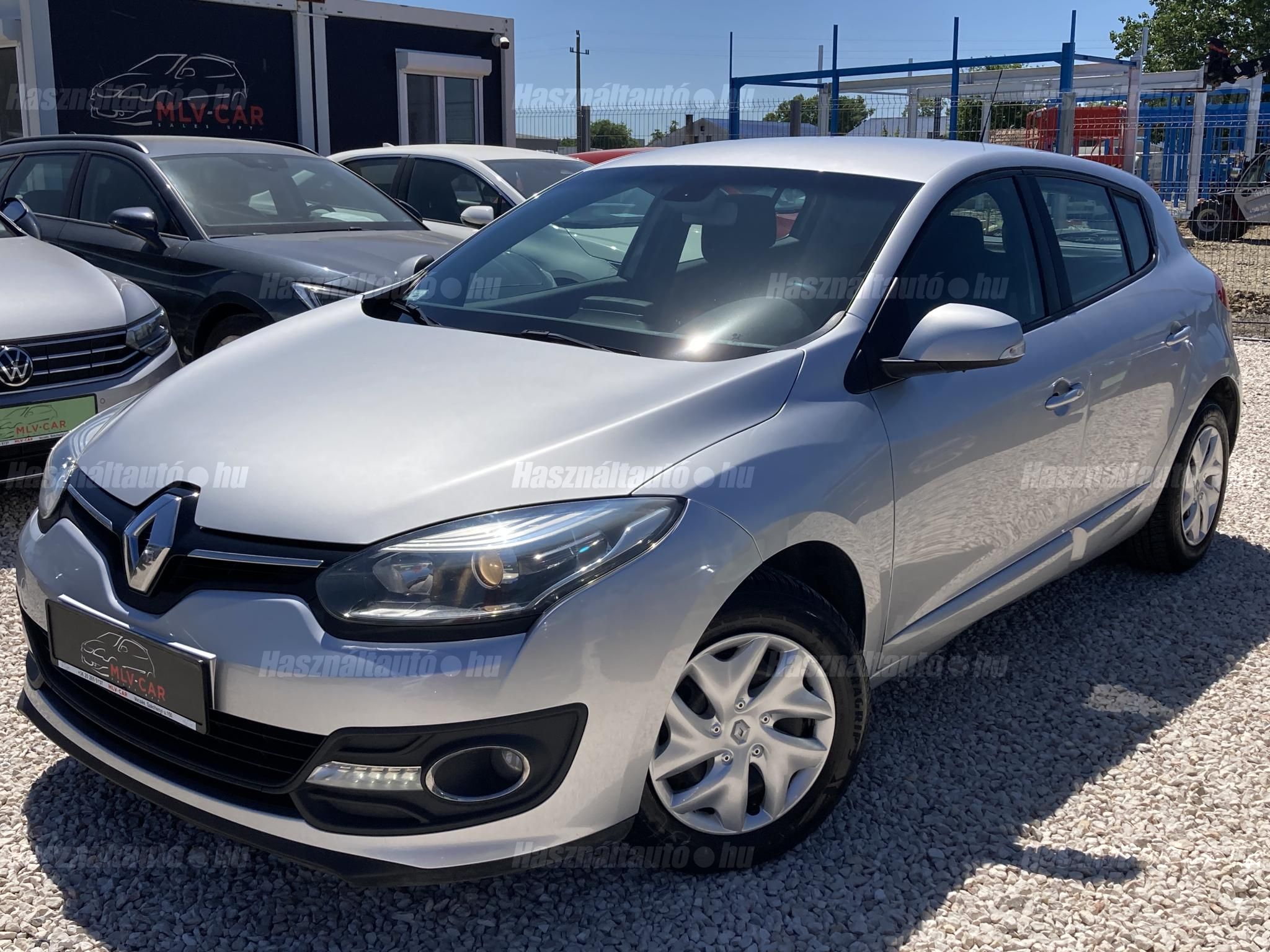 RENAULT MEGANE 2014/11 - 1