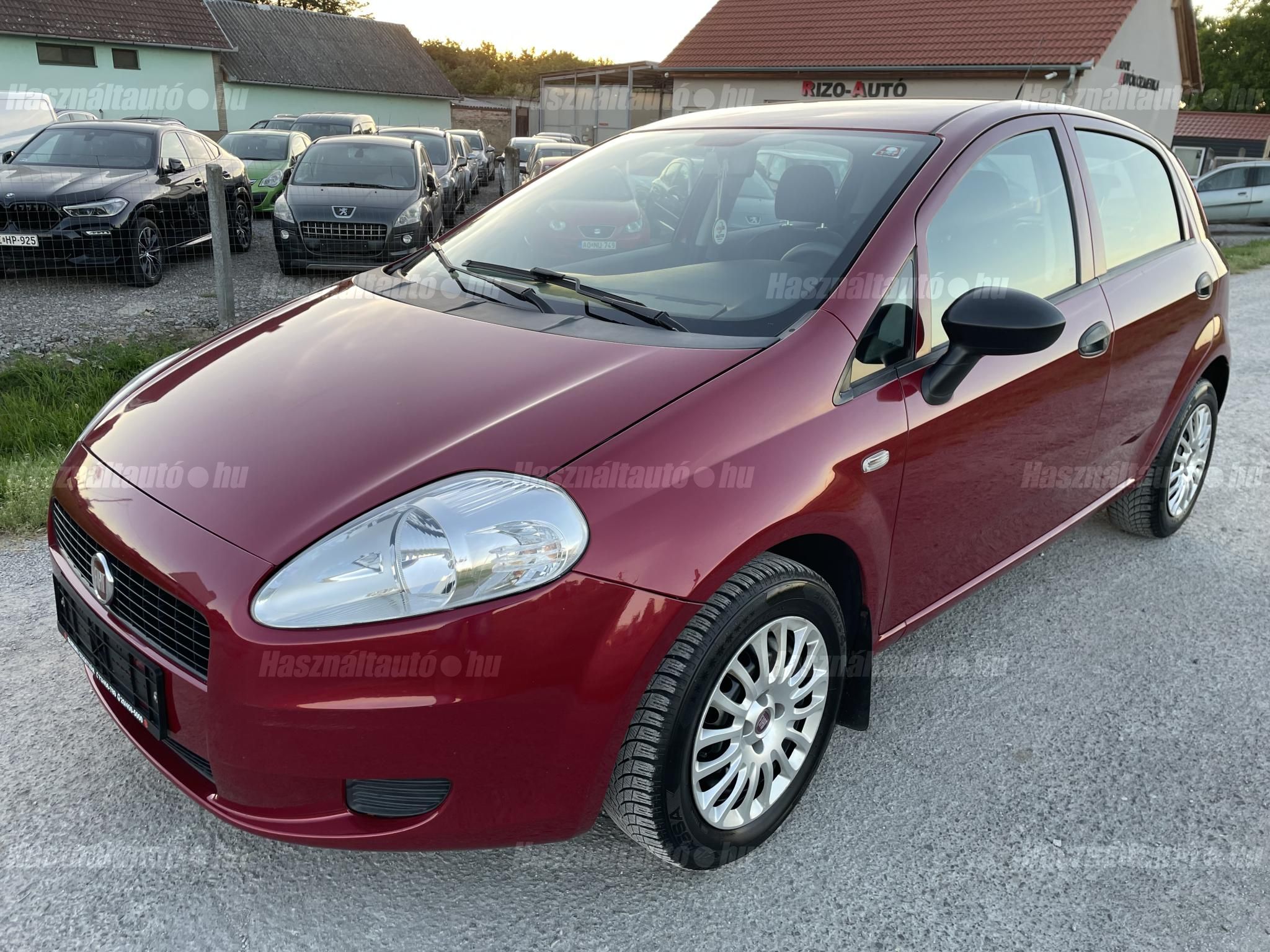 FIAT GRANDE PUNTO 2010/5 - 1