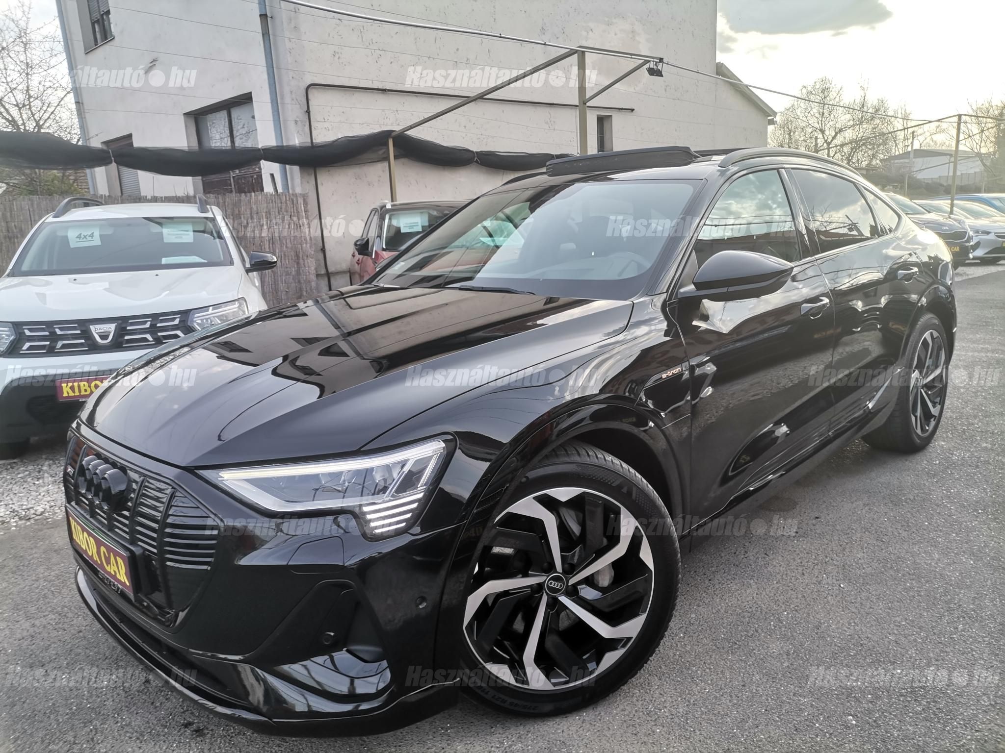 AUDI E-TRON 2021/8 - 1
