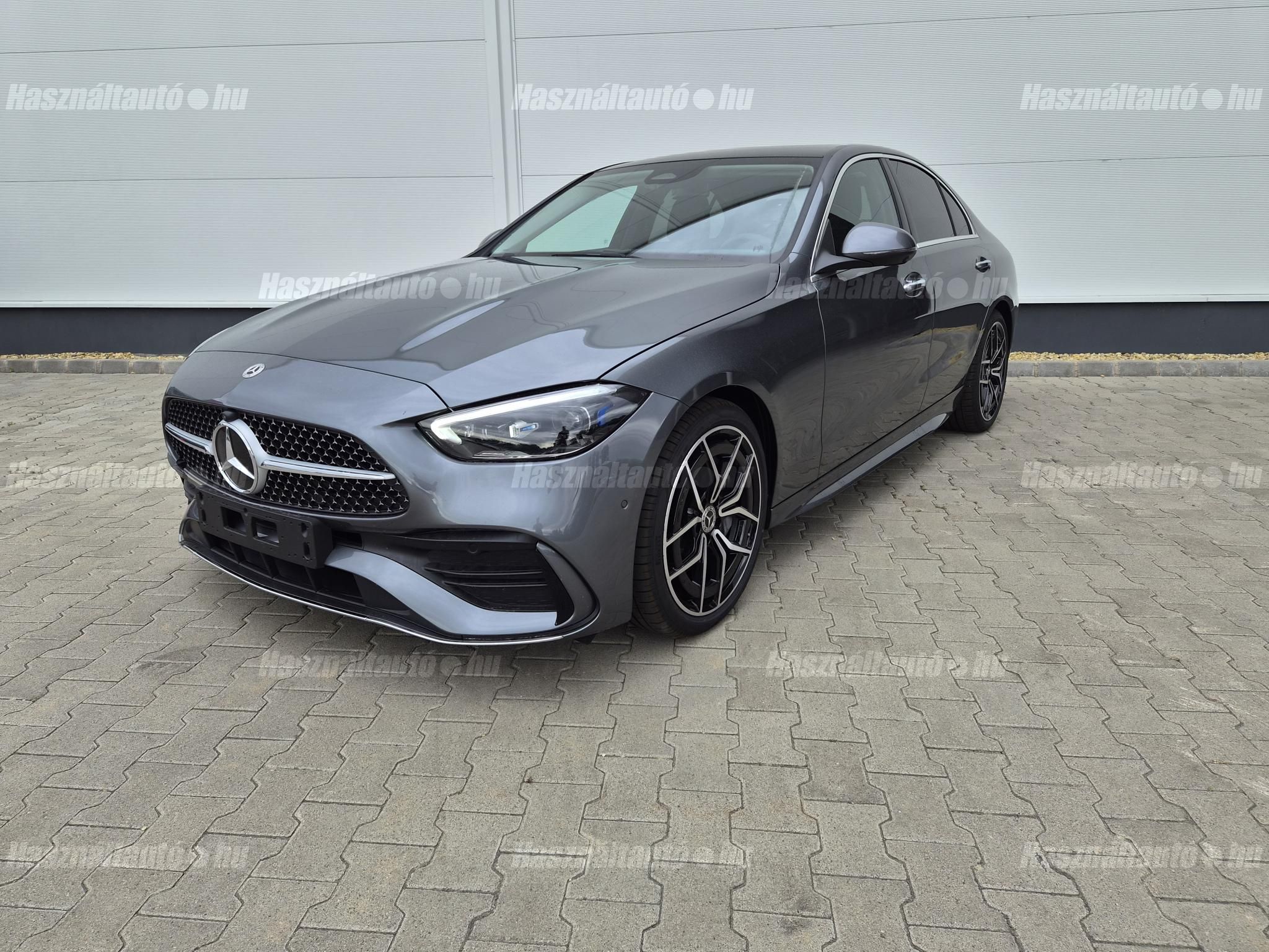 MERCEDES-BENZ C 220 2026 - 1