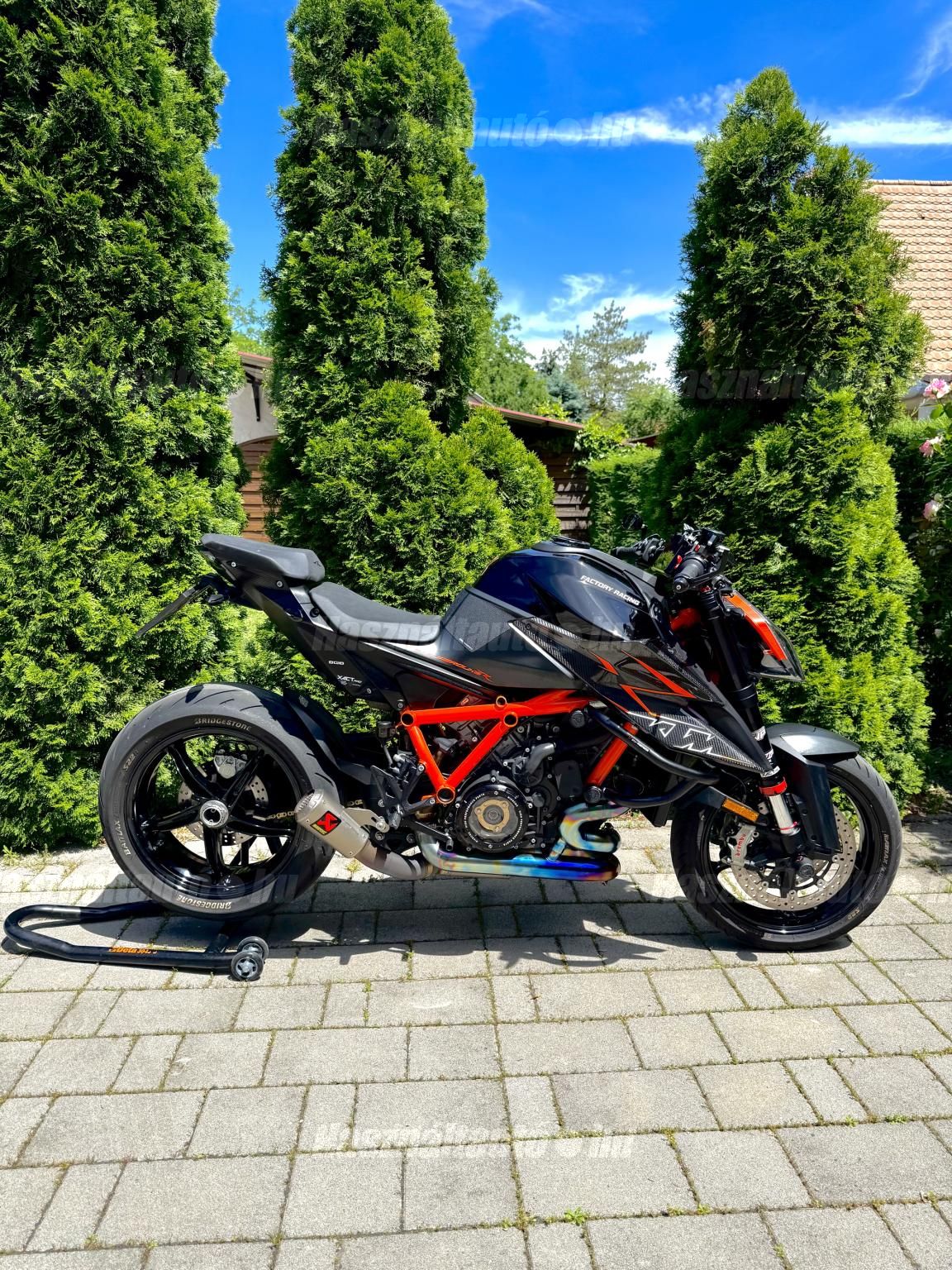 KTM 1290 SUPER DUKE R 2020/7 - 1
