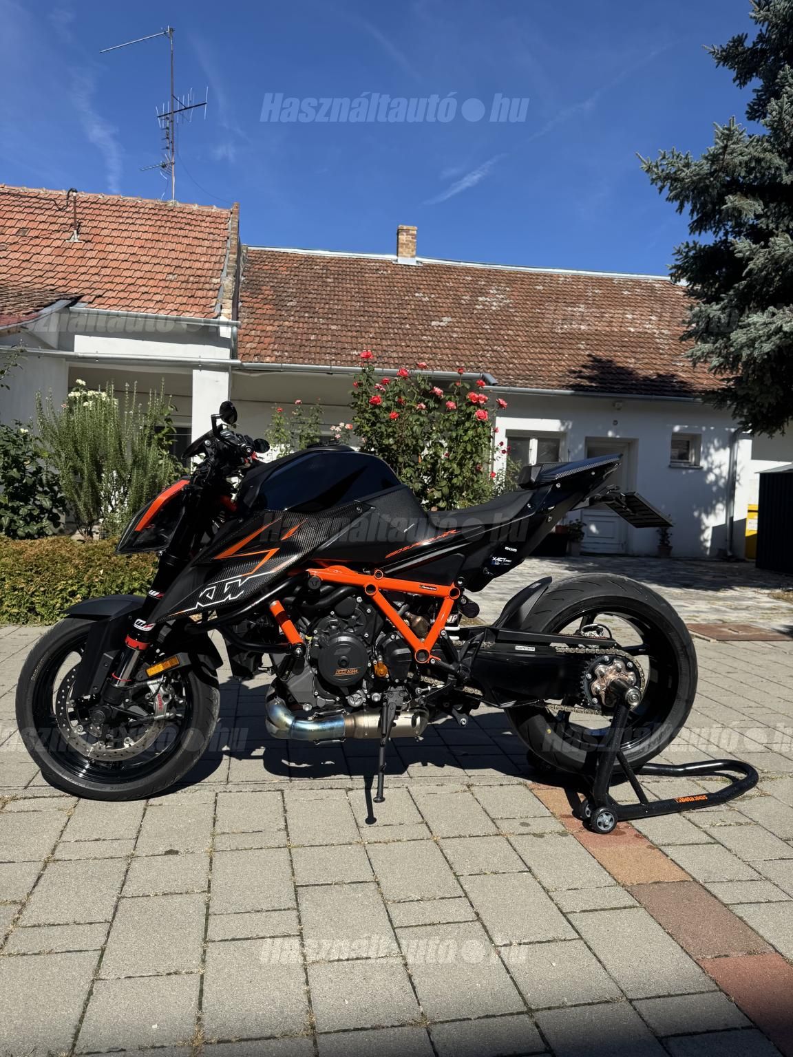 KTM 1290 SUPER DUKE R 2020/7 - 1