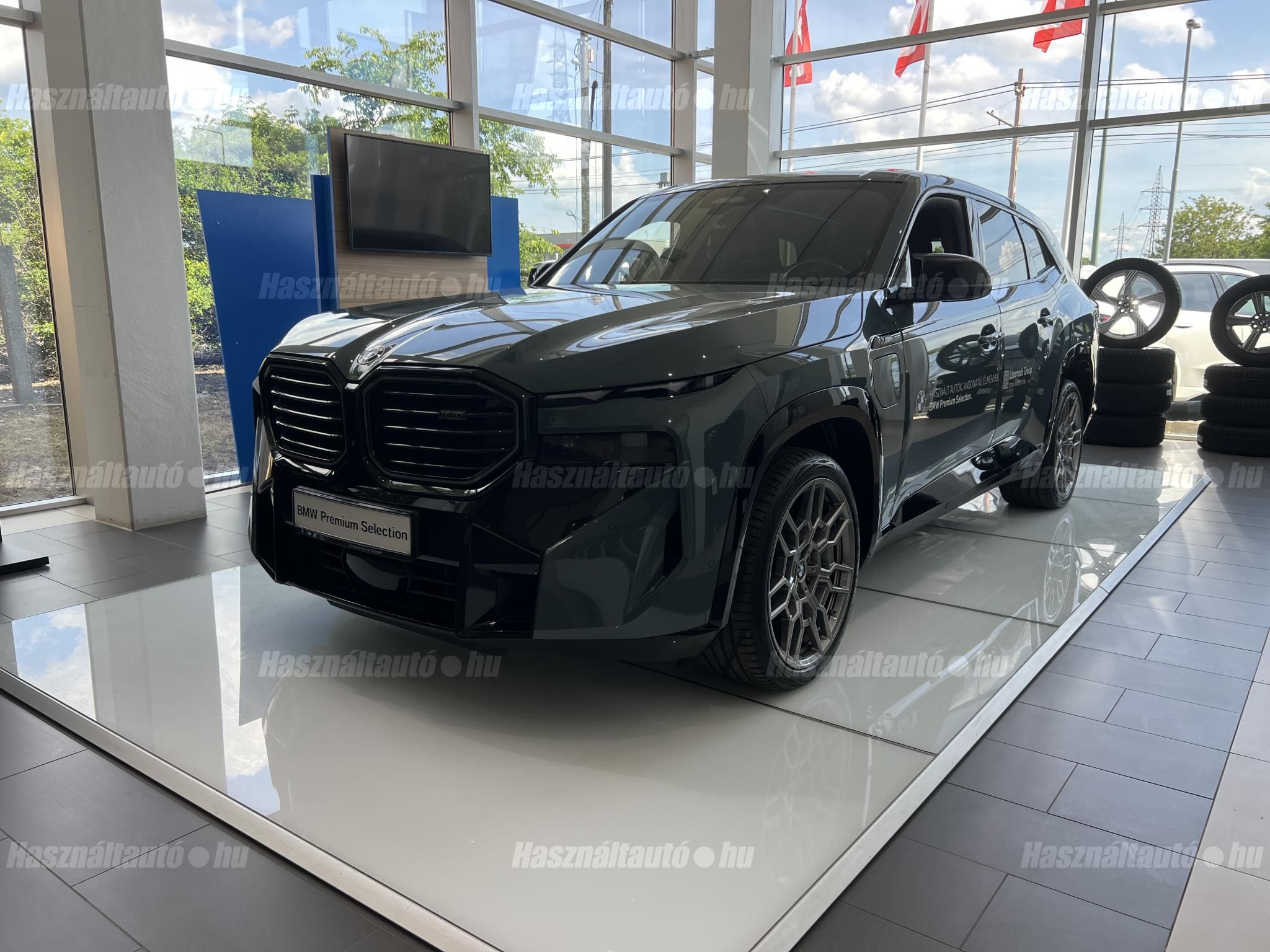 BMW XM 2024/12 - 1