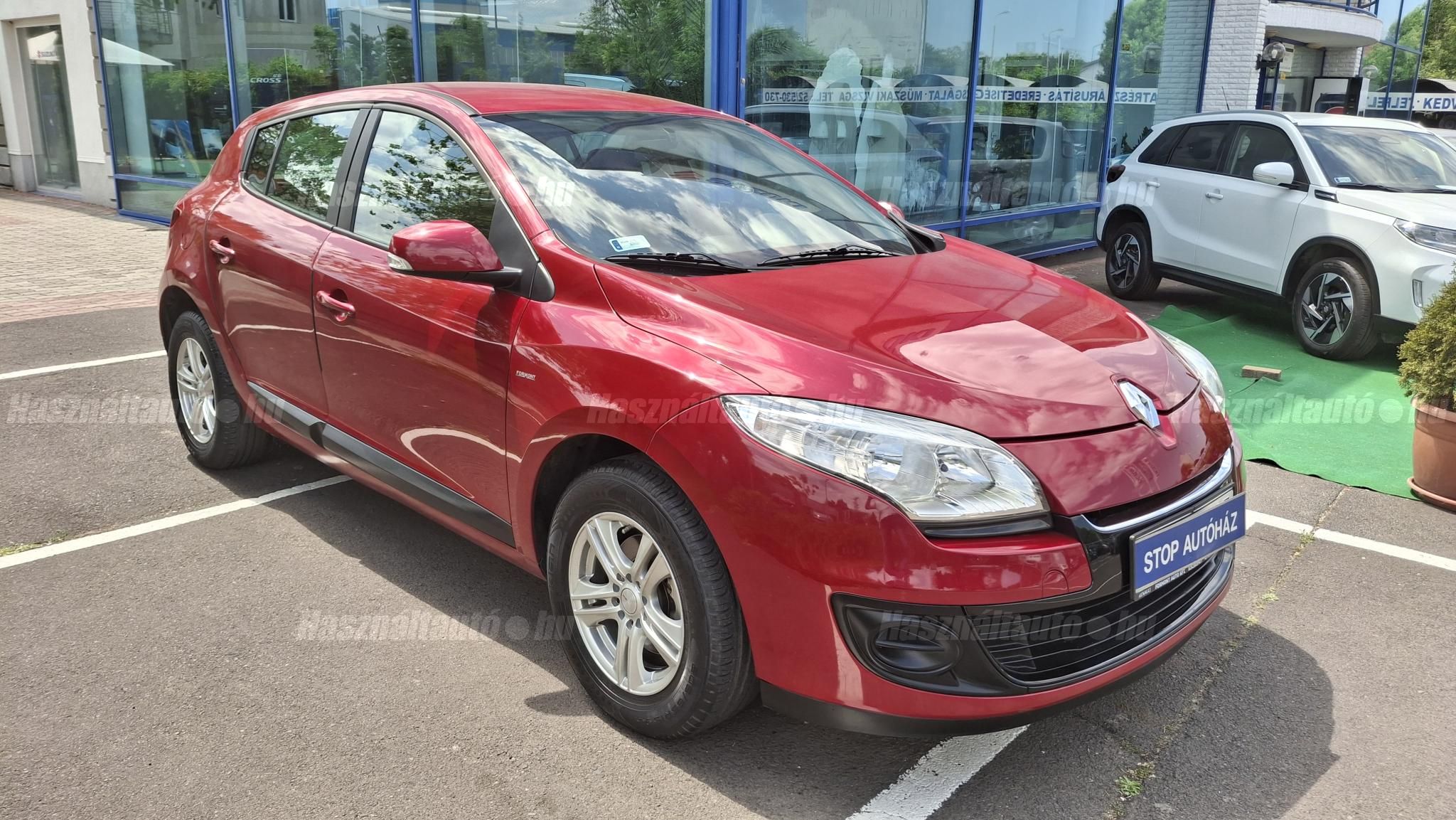 RENAULT MEGANE 2013/2 - 1