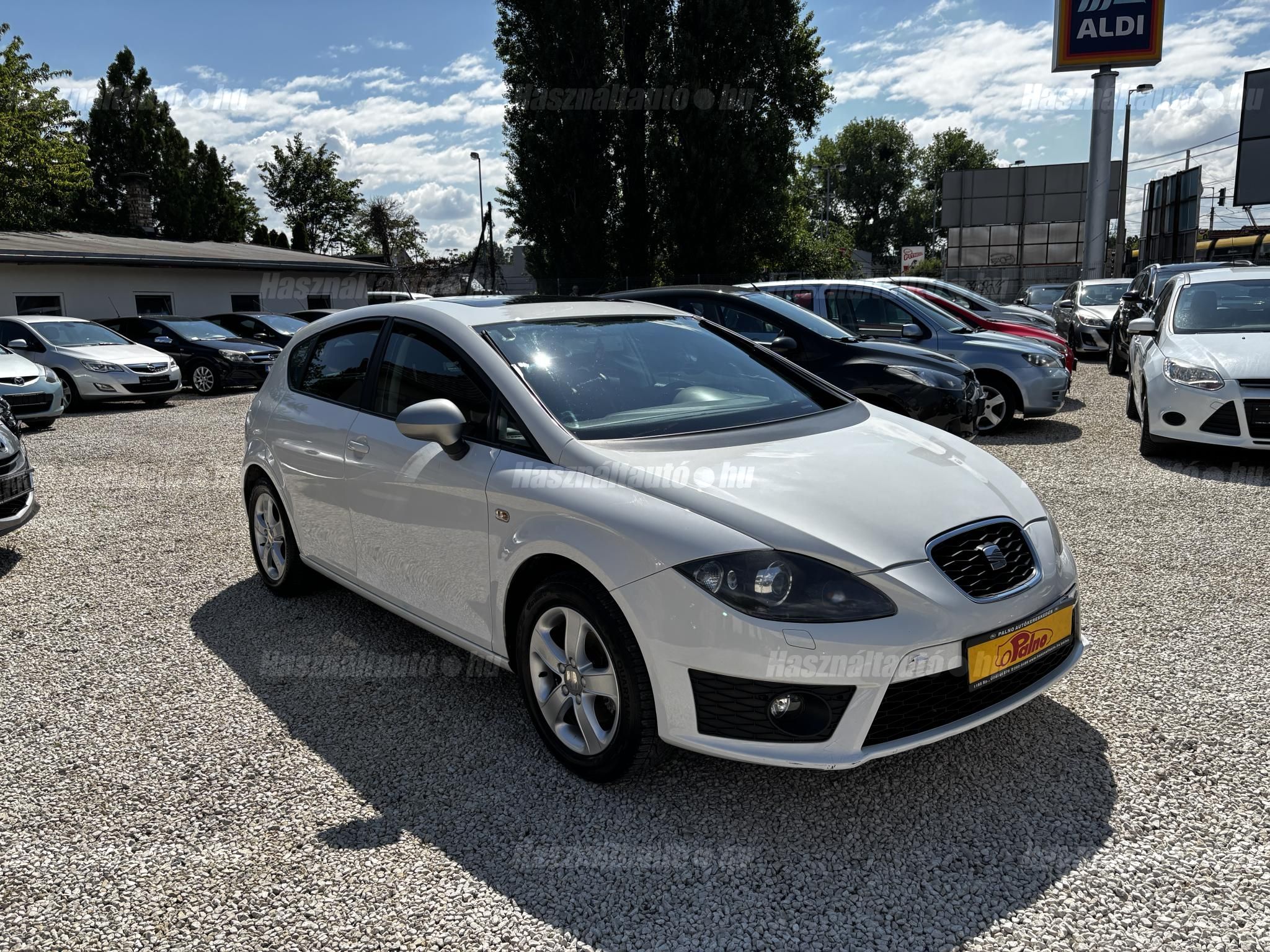 SEAT LEON 2011/9 - 1