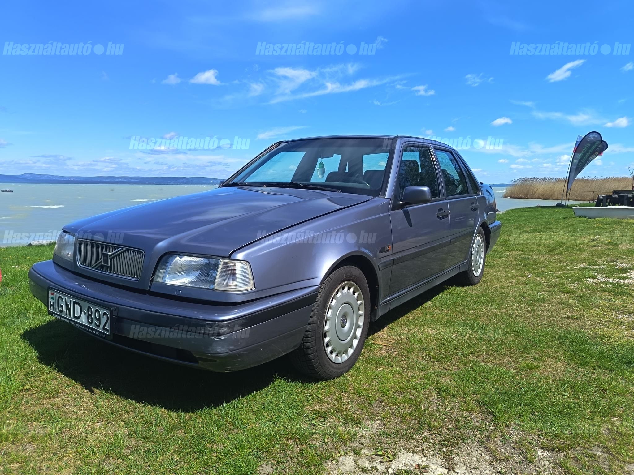 VOLVO 460 1994 - 1