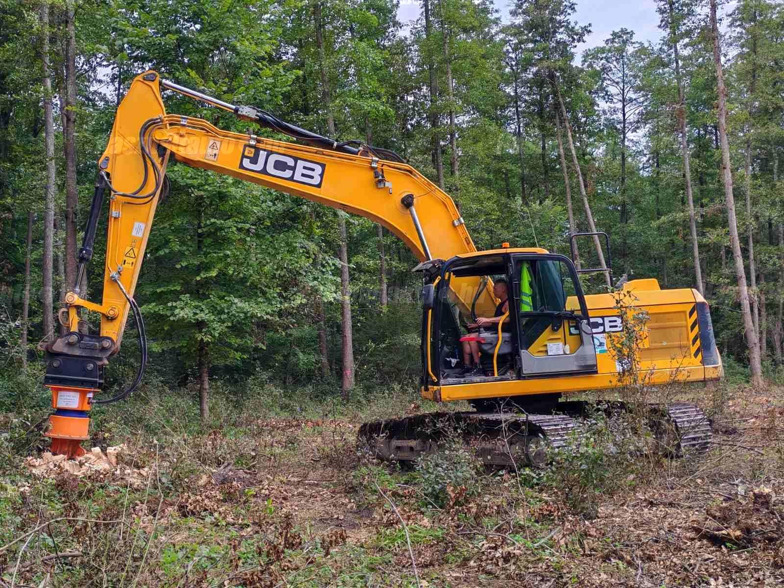 JCB 2025 - 1