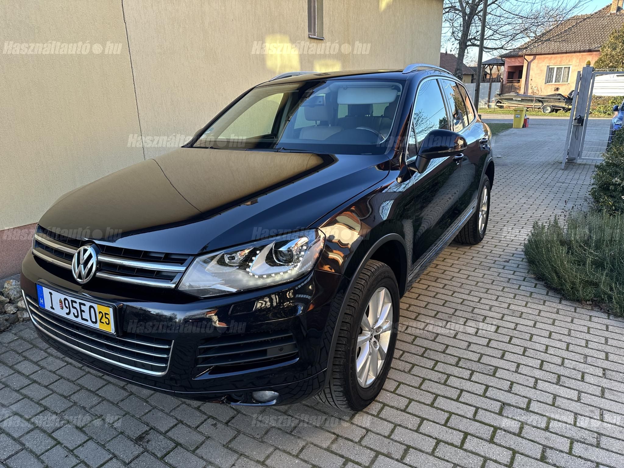 VOLKSWAGEN TOUAREG 2012/7 - 1