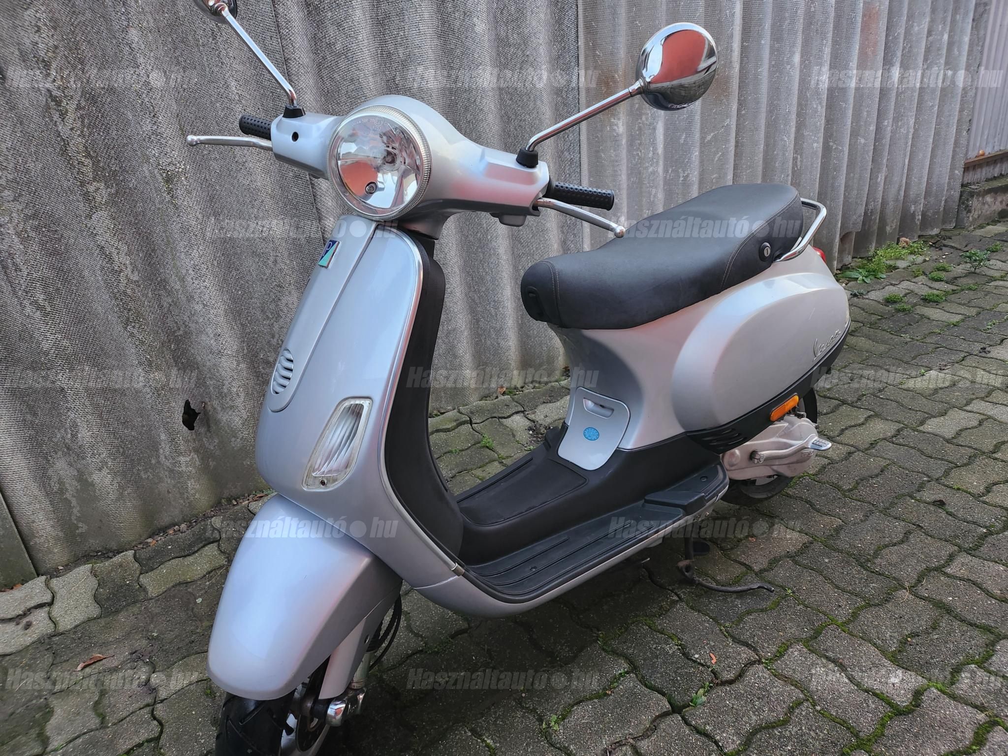 VESPA LX 50 2010 - 1