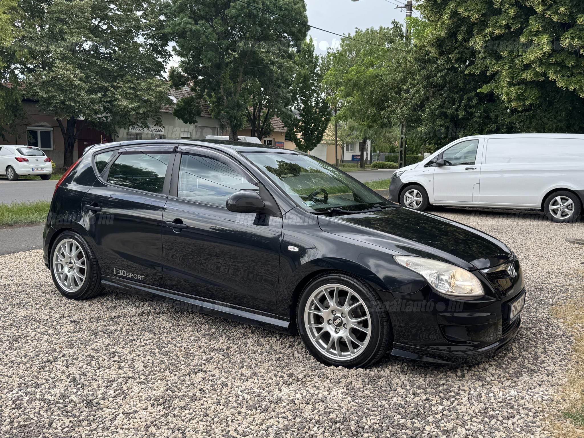 HYUNDAI I30 2008/11 - 1