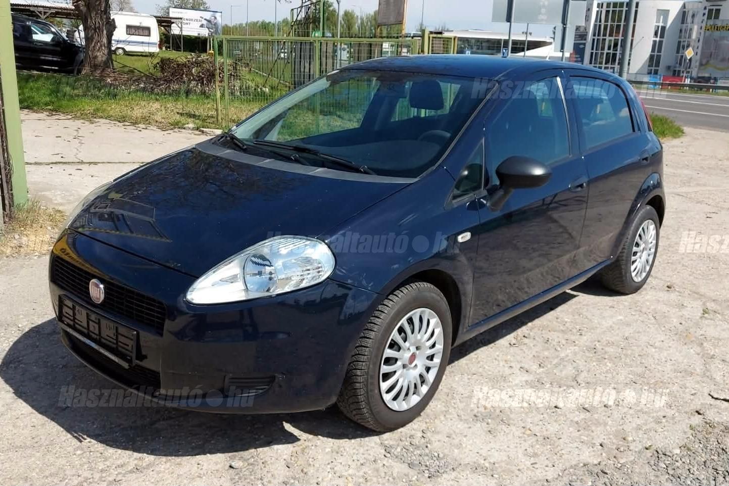 FIAT PUNTO 2010/2 - 1