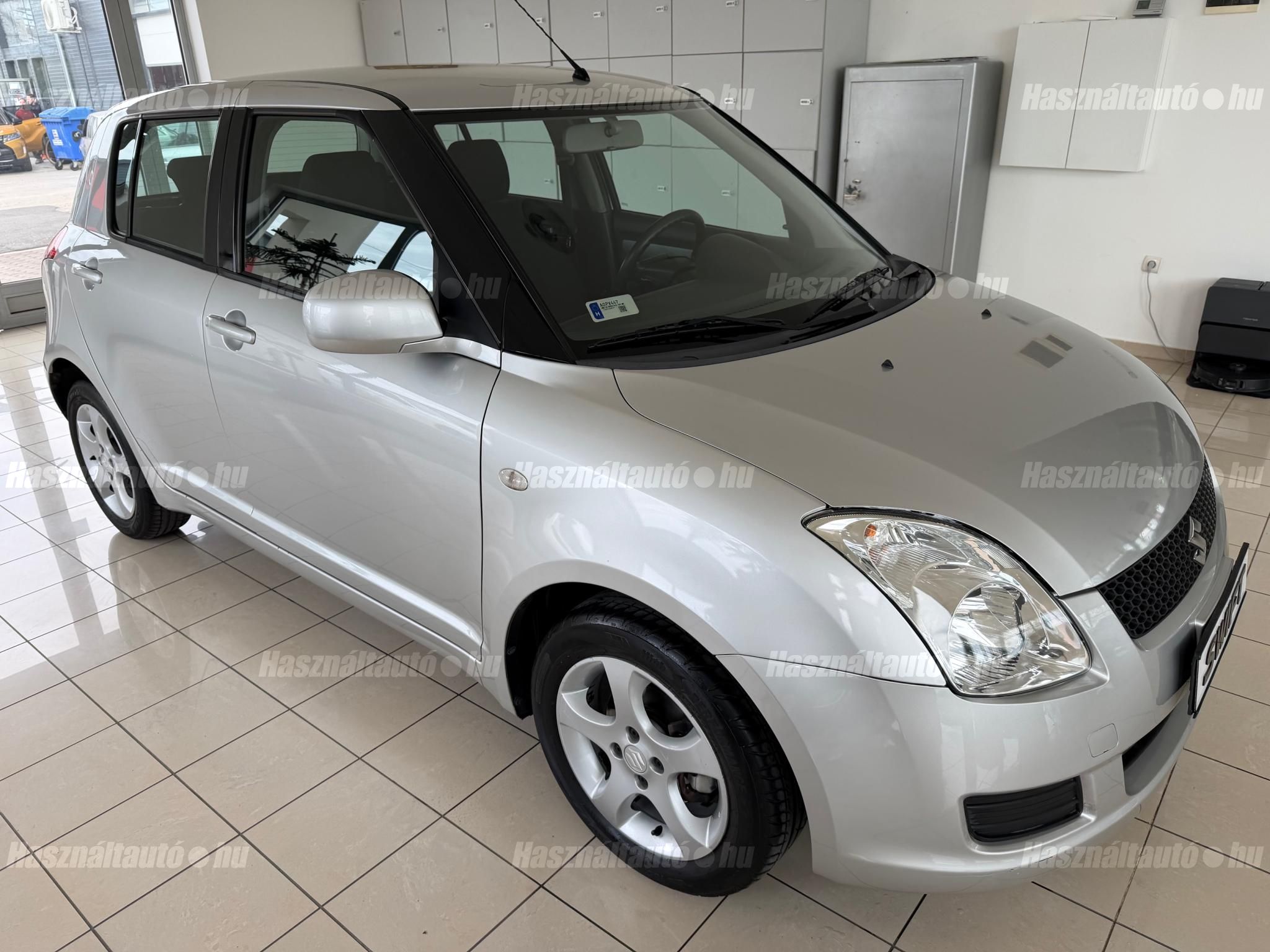 SUZUKI SWIFT 2009/11 - 1