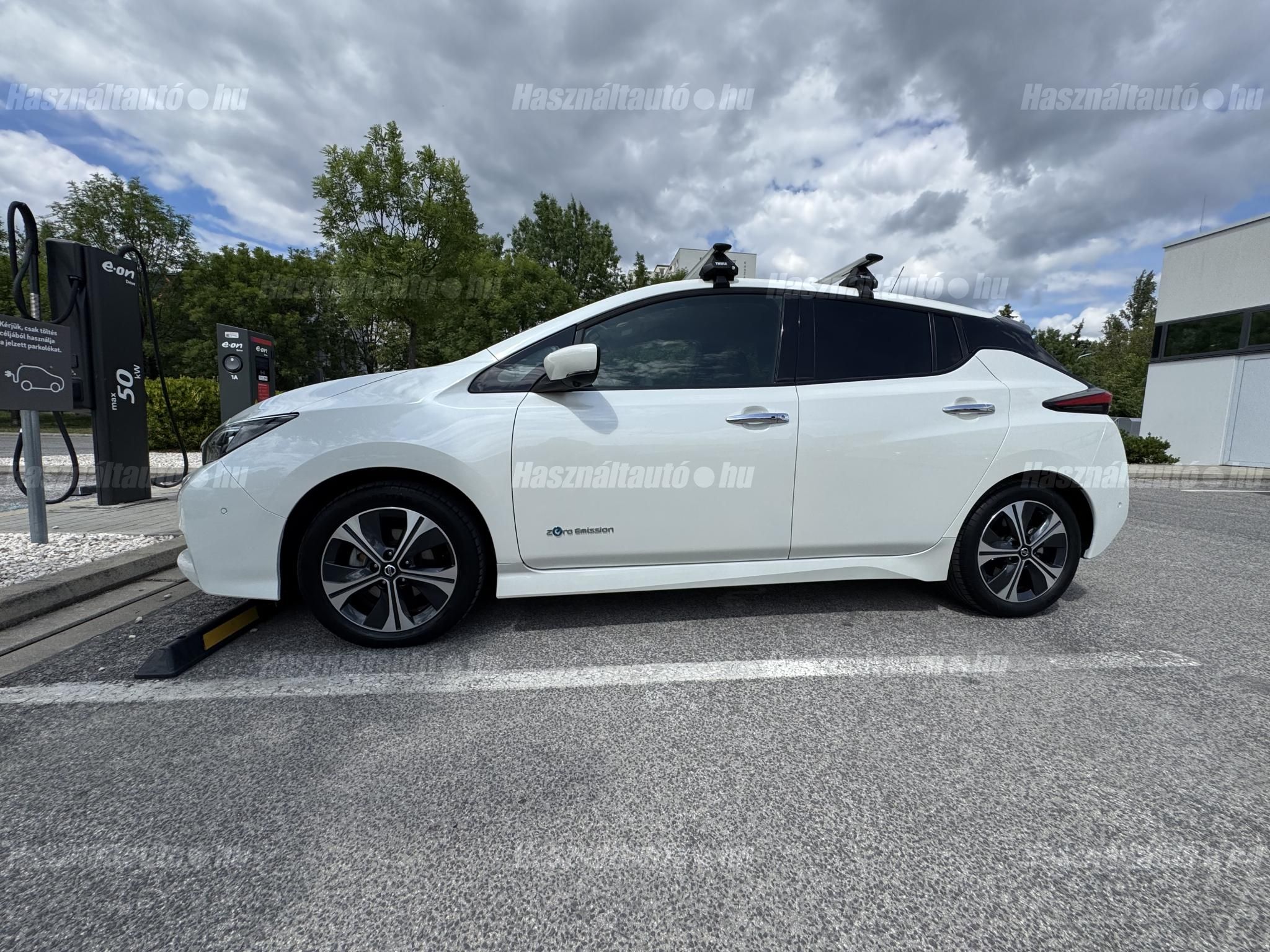 NISSAN LEAF 2021/2 - 1