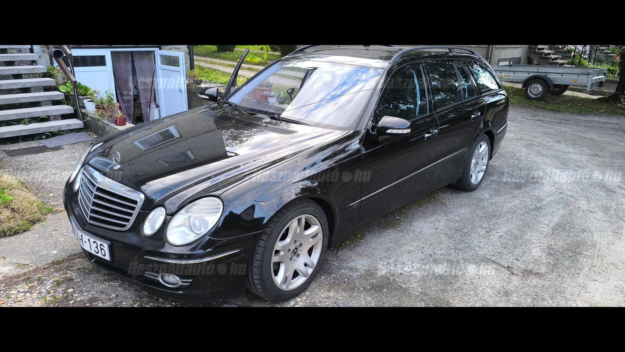 MERCEDES-BENZ E 320 2009/6 - 1