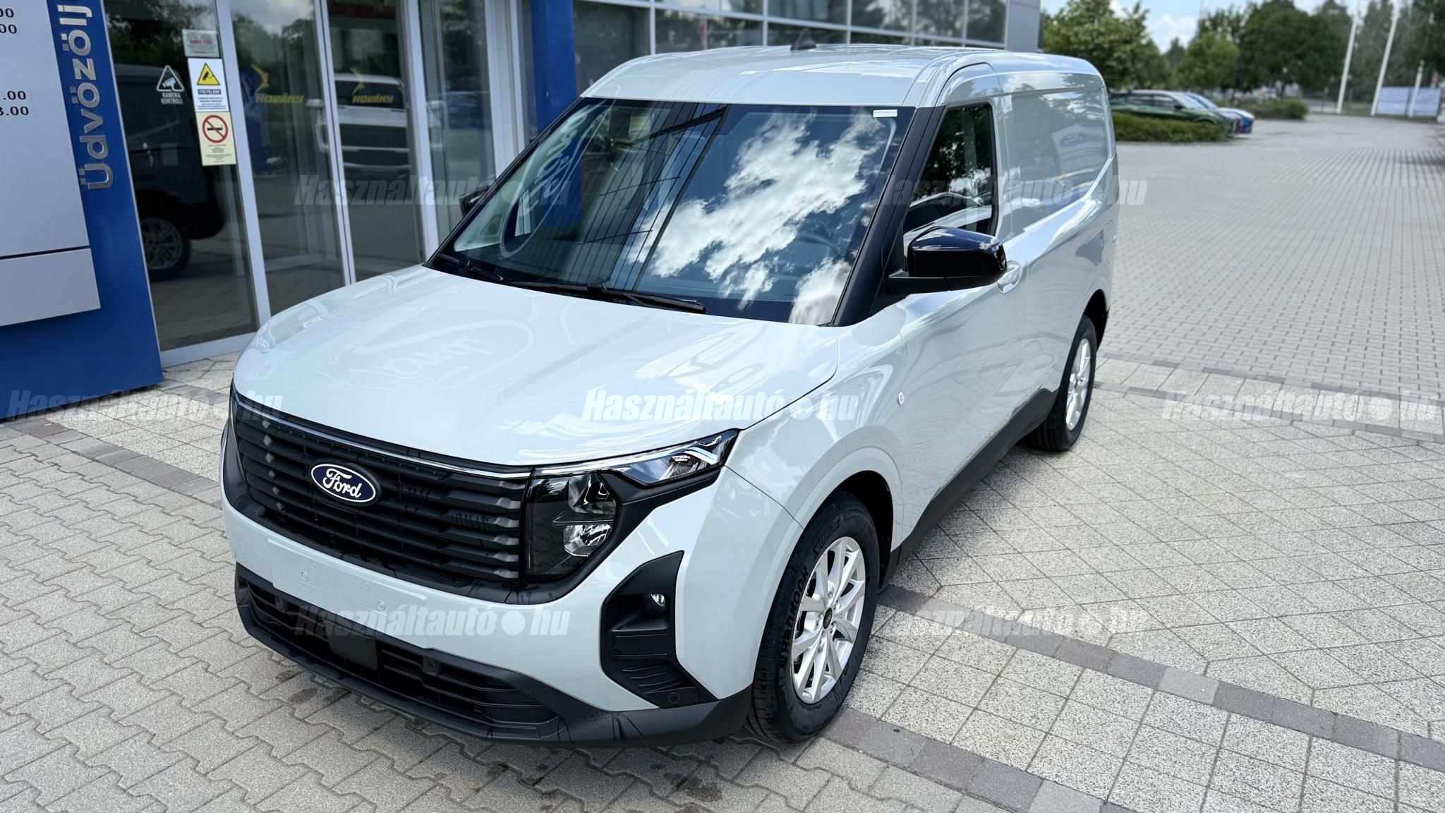 FORD COURIER 2026 - 1