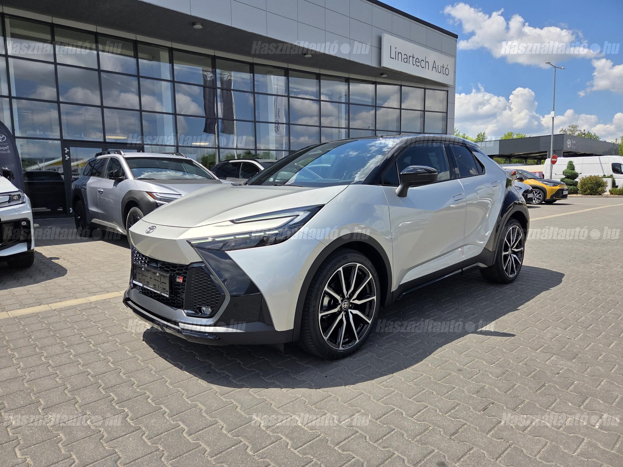 TOYOTA C-HR 2026 - 1
