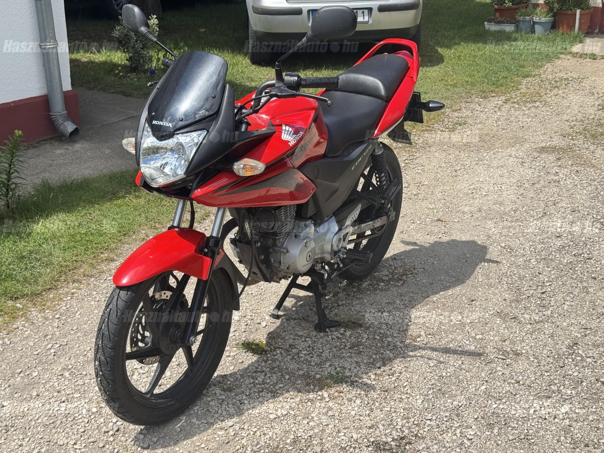 HONDA CBF 125 2009 - 1