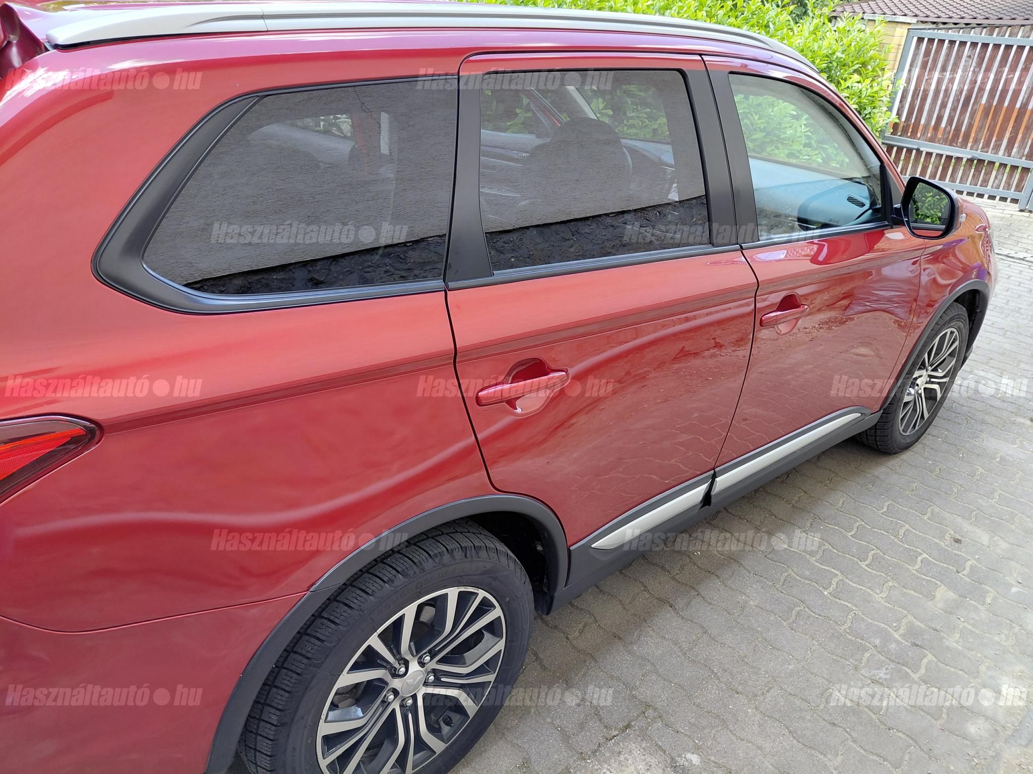 MITSUBISHI OUTLANDER 2018/6 - 1
