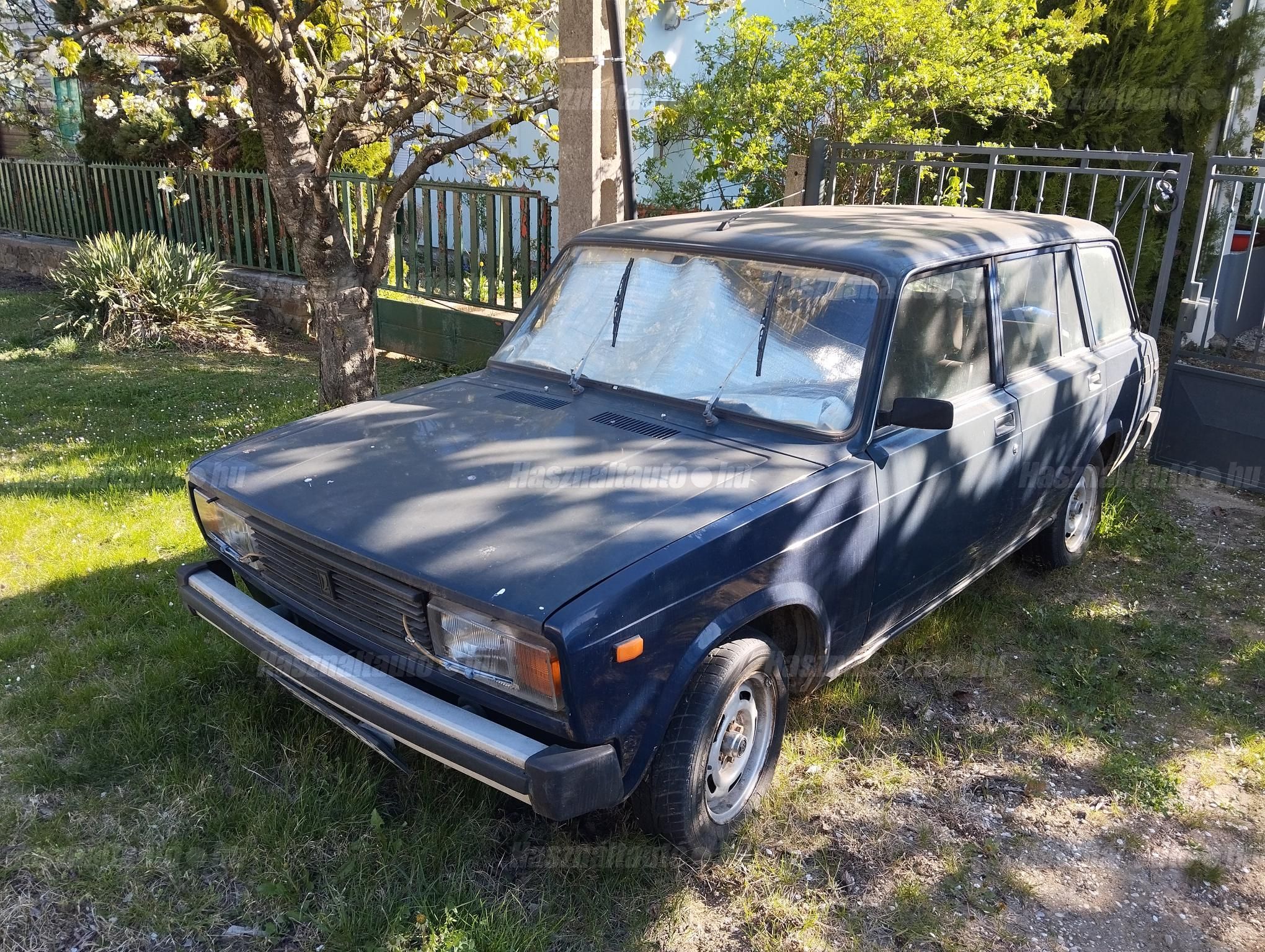LADA 2104 1987/11 - 1