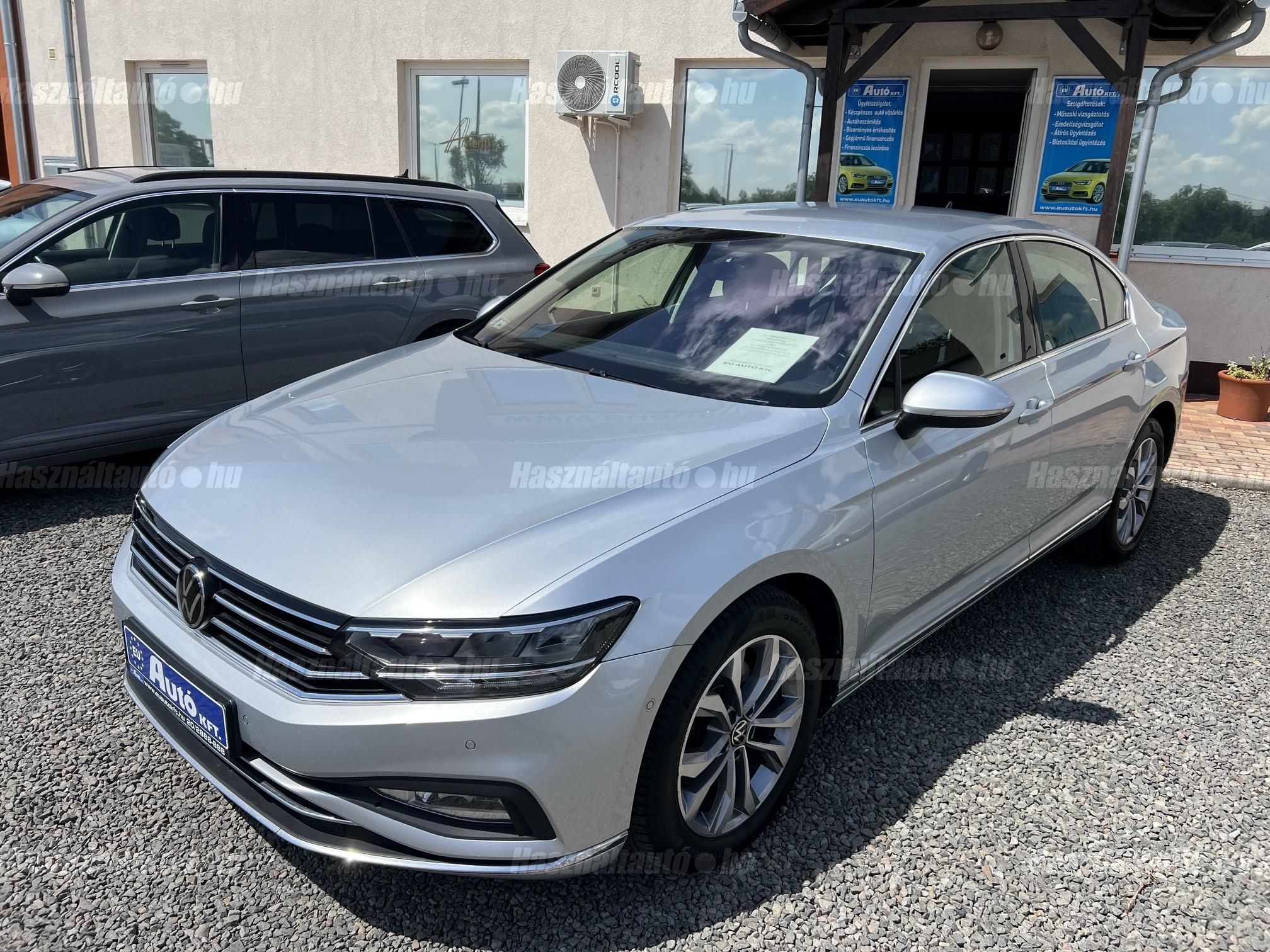VOLKSWAGEN PASSAT VIII 2022/4 - 1