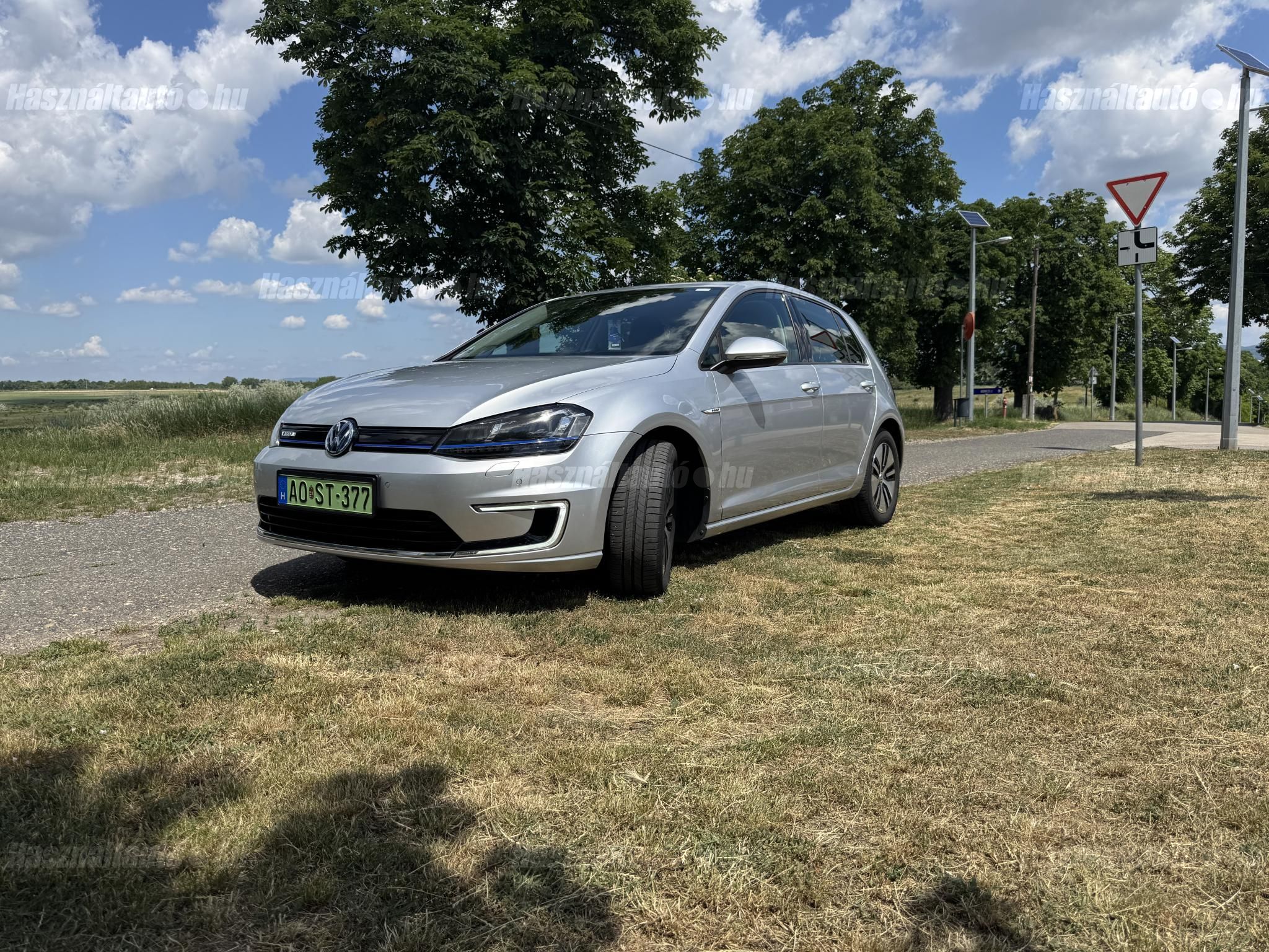 VOLKSWAGEN GOLF 2017/8 - 1