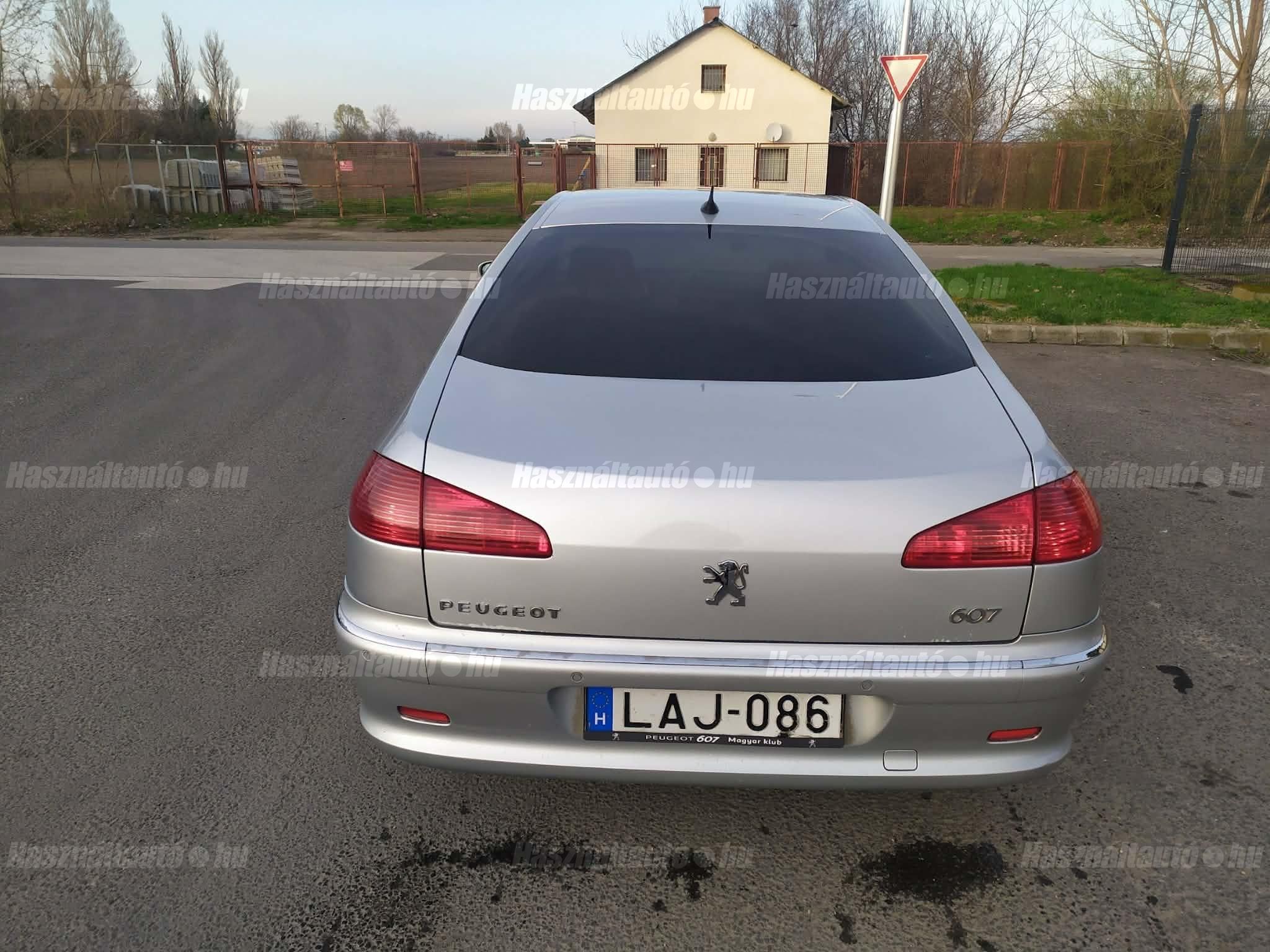 PEUGEOT 607 2005/6 - 1