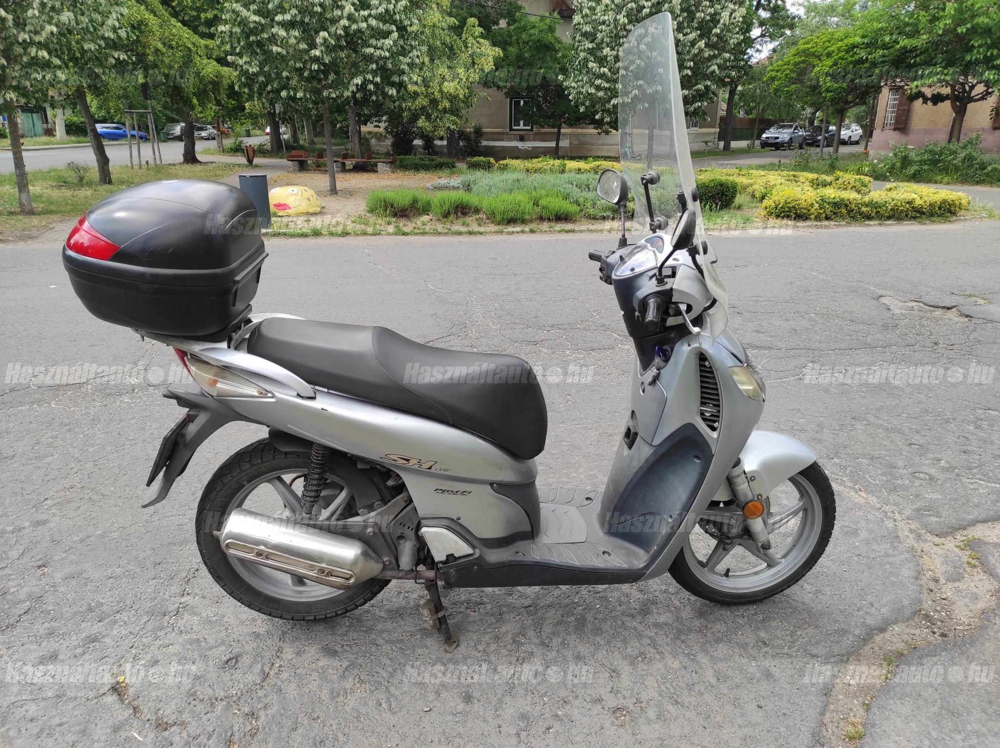 HONDA SH 125 2005/6 - 1