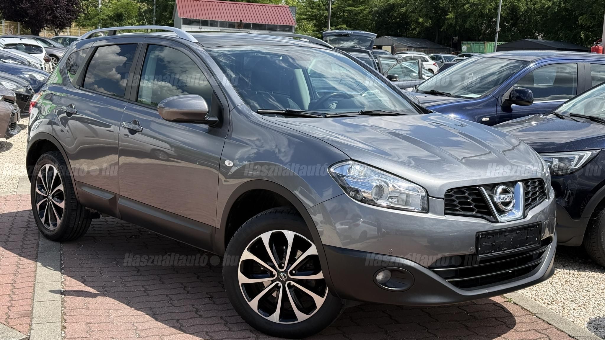 NISSAN QASHQAI 2011/2 - 1