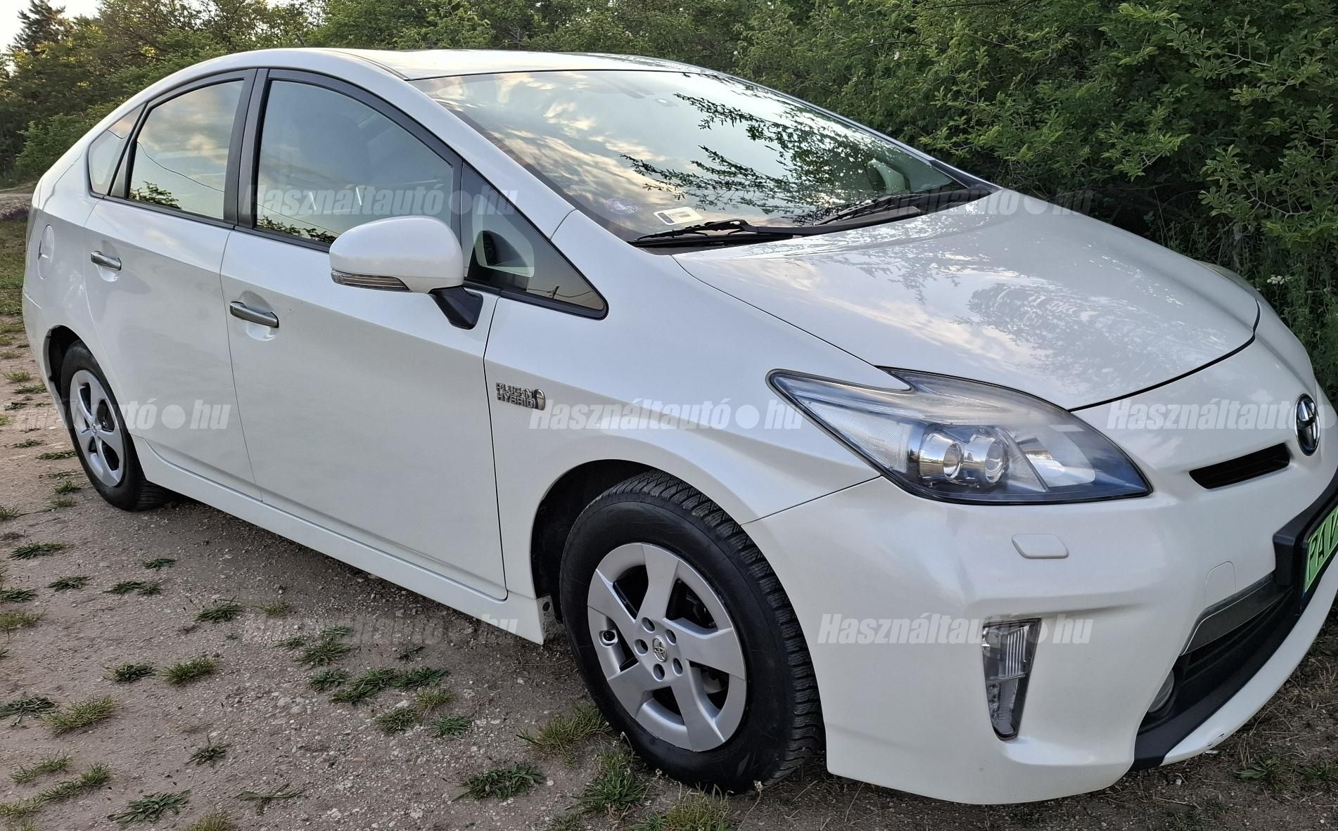 TOYOTA PRIUS PLUG-IN 2013/7 - 1