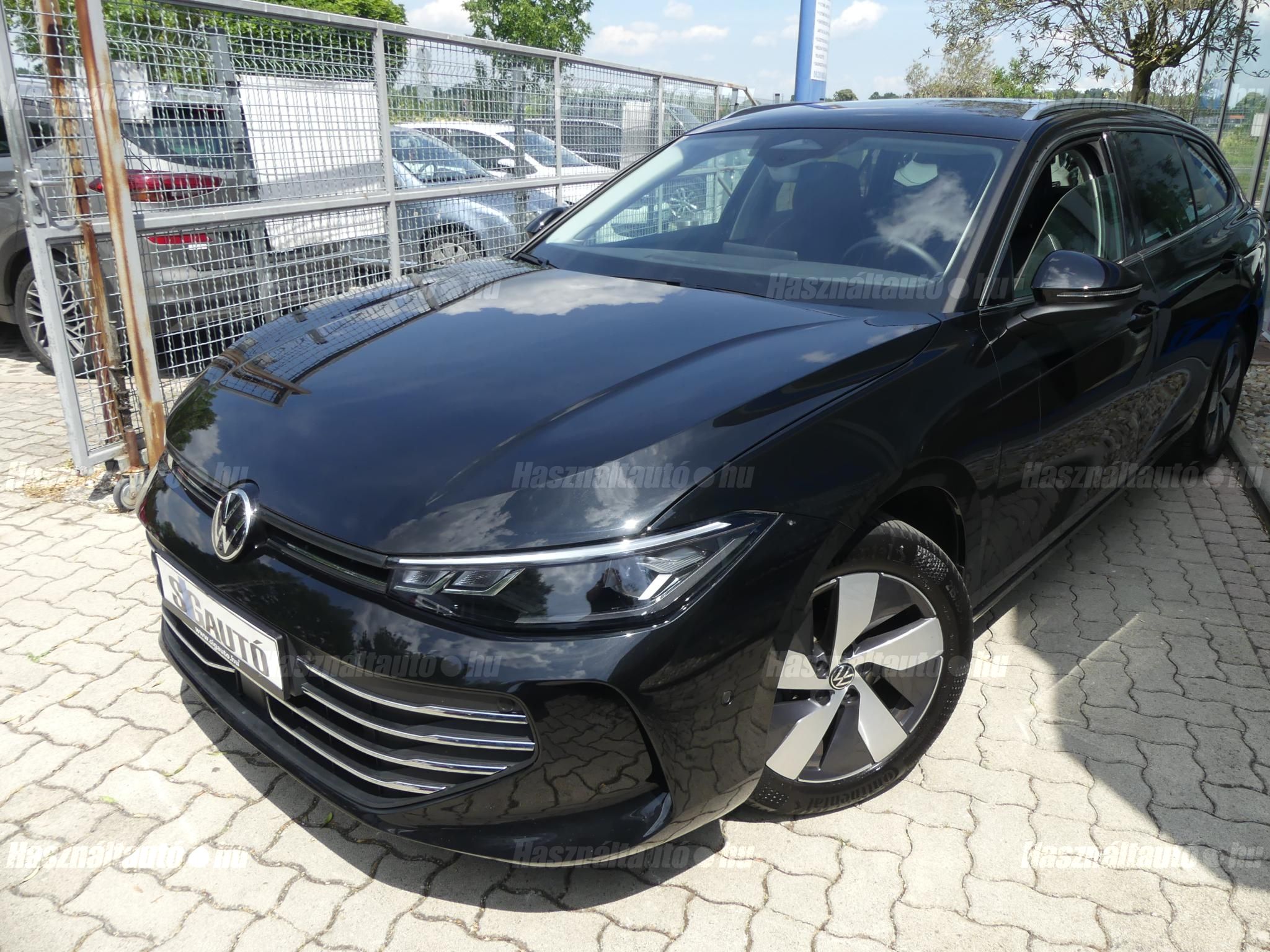 VOLKSWAGEN PASSAT 2025/7 - 1
