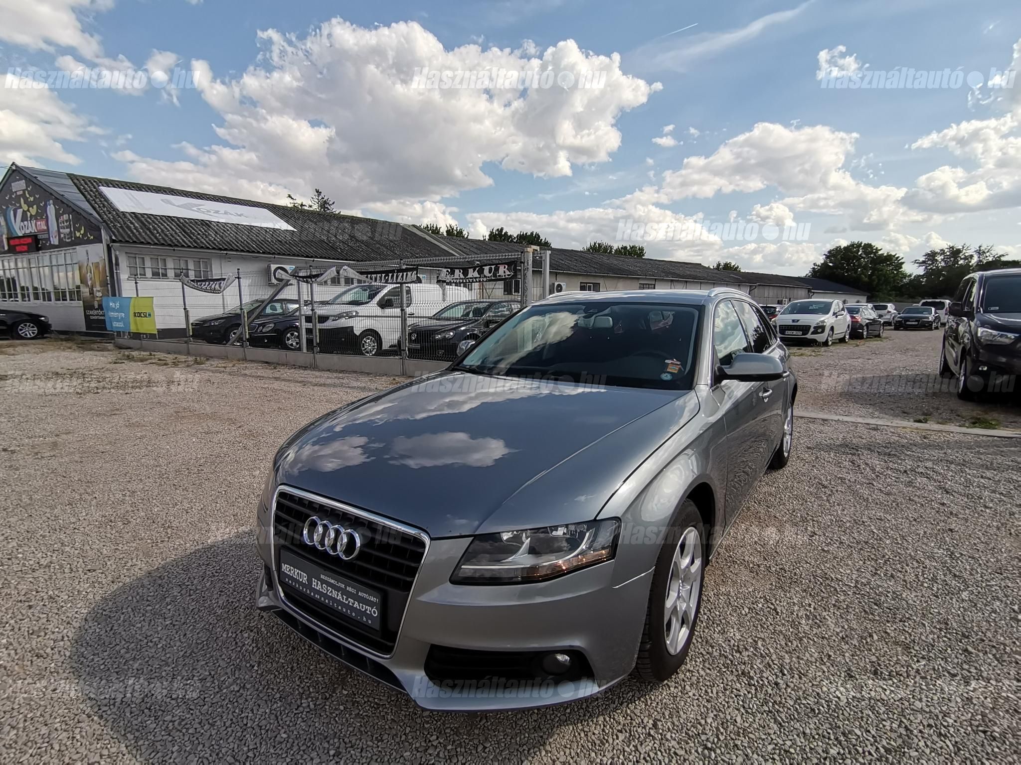 AUDI A4 2010/9 - 1