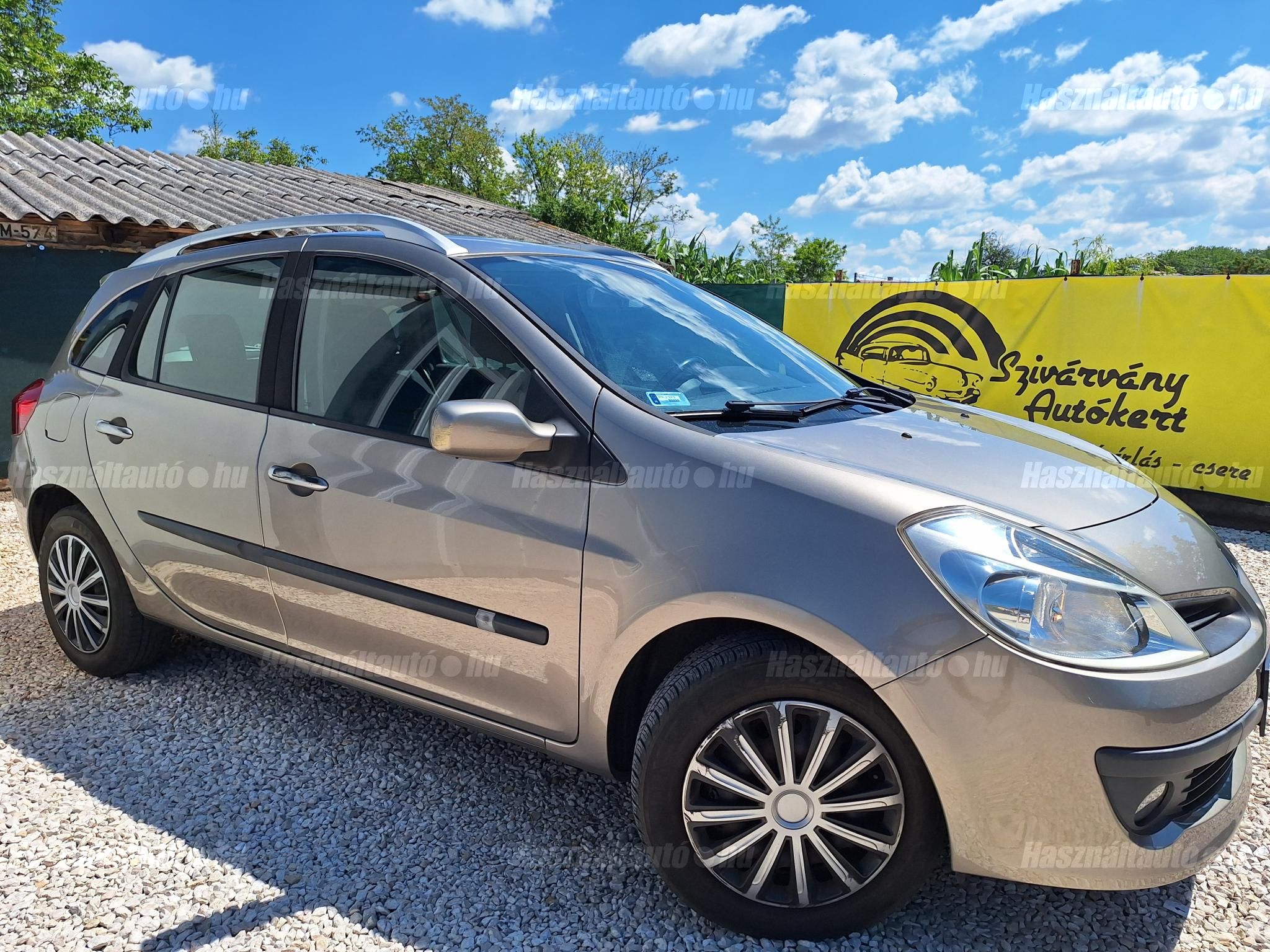 RENAULT CLIO 2009/5 - 1