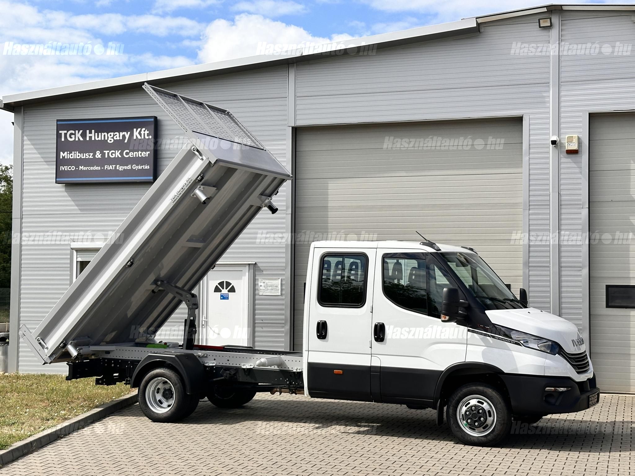 IVECO DAILY 35C18HD 3.0 HPT ÚJ duplafülkés 7 fős billencs