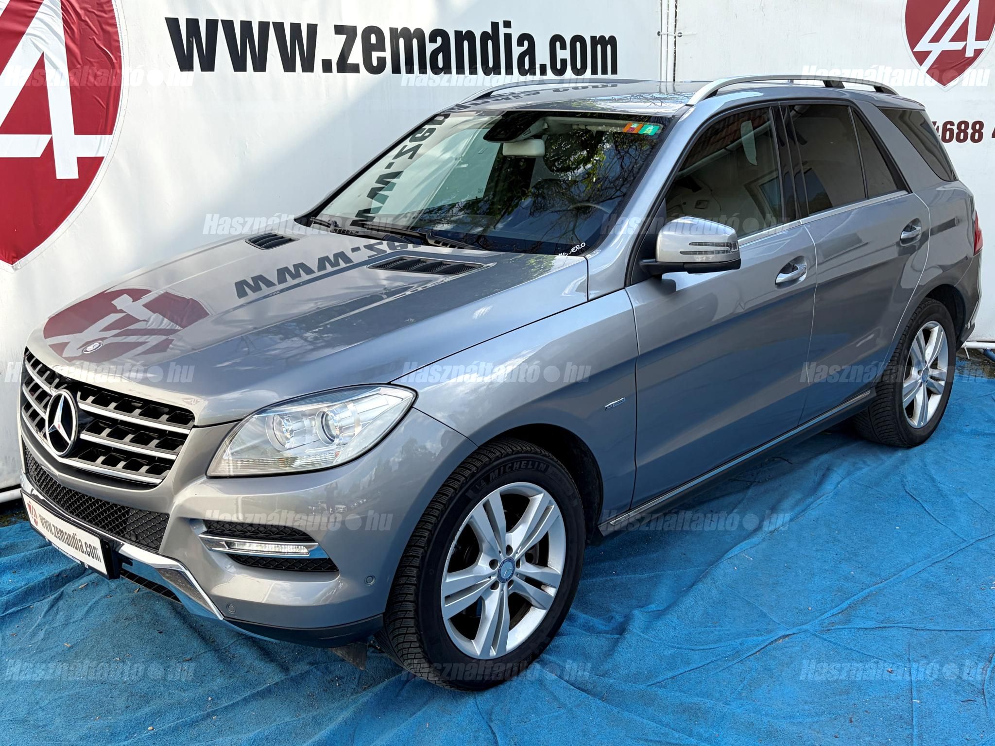 MERCEDES-BENZ ML 250 2013/4 - 1