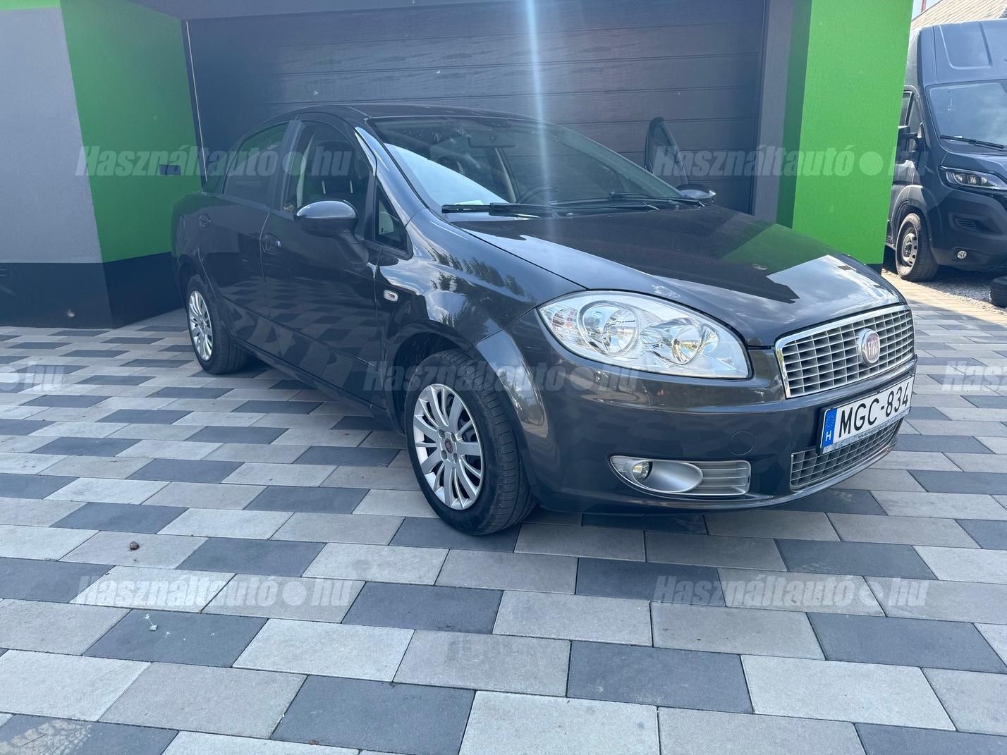 FIAT LINEA 2012/10 - 1